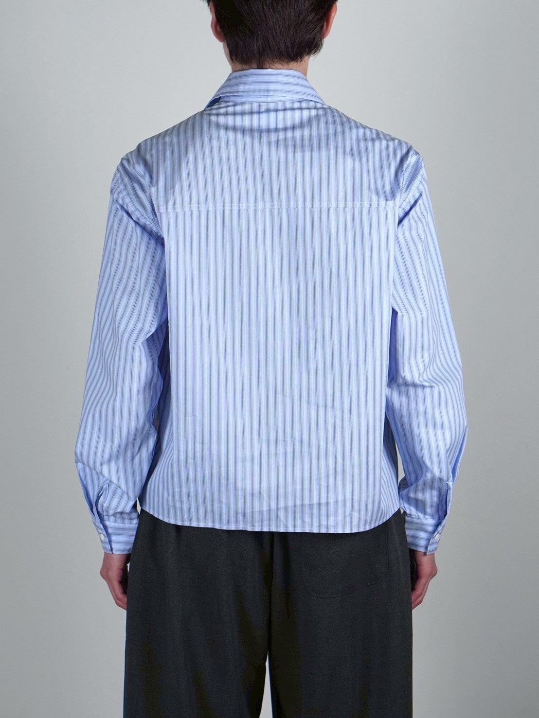 5/8 20:00 発売 【Chikashitsu +】cropped pocket stripe shirt (2color)