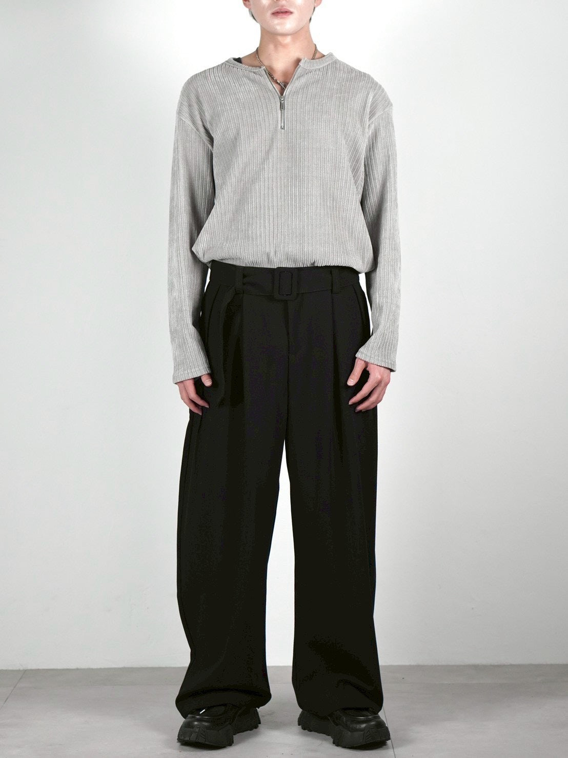 5/8 20:00 発売 【Chikashitsu +】velour zip henley long sleeve (2color)