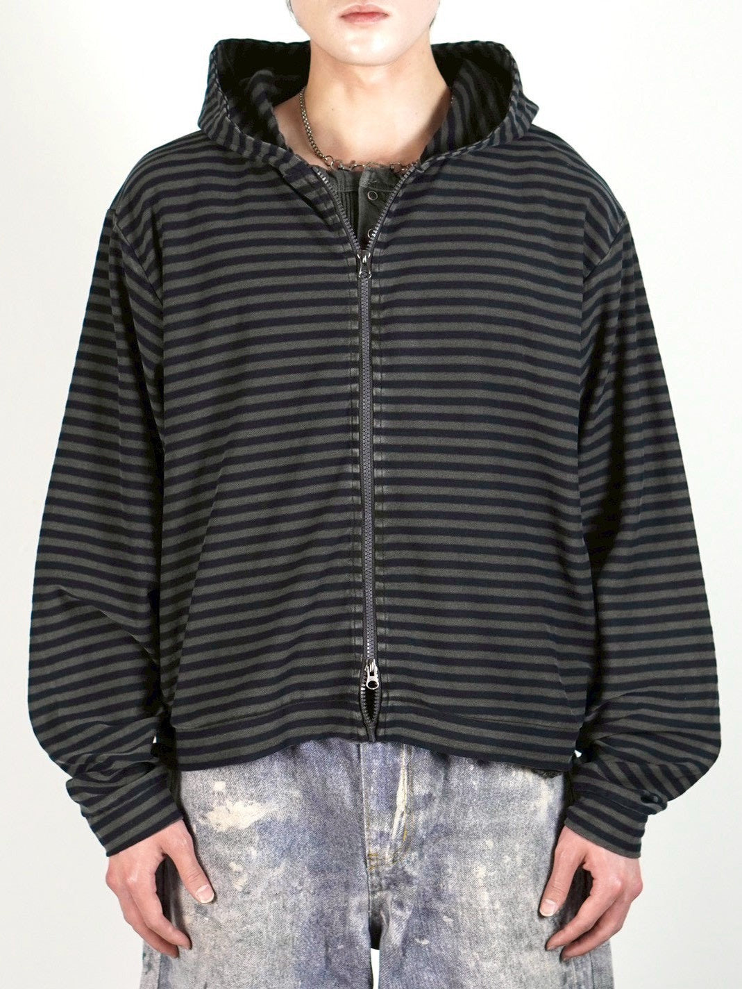 受注制【Chikashitsu +】pigment border zip hoodie (2color)