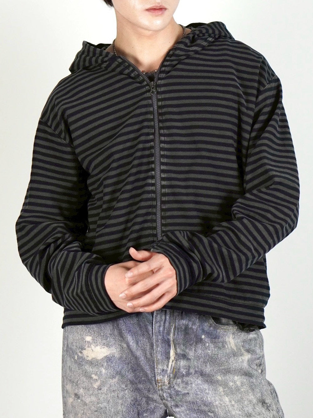 受注制【Chikashitsu +】pigment border zip hoodie (2color)