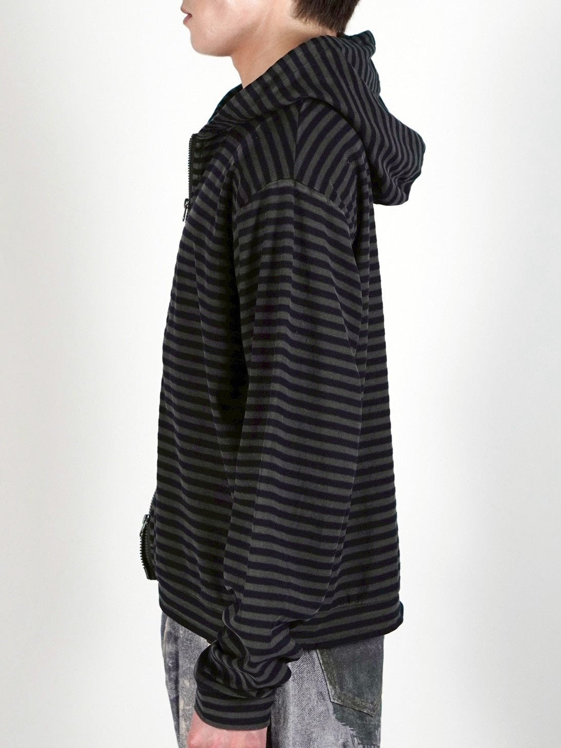受注制【Chikashitsu +】pigment border zip hoodie (2color)