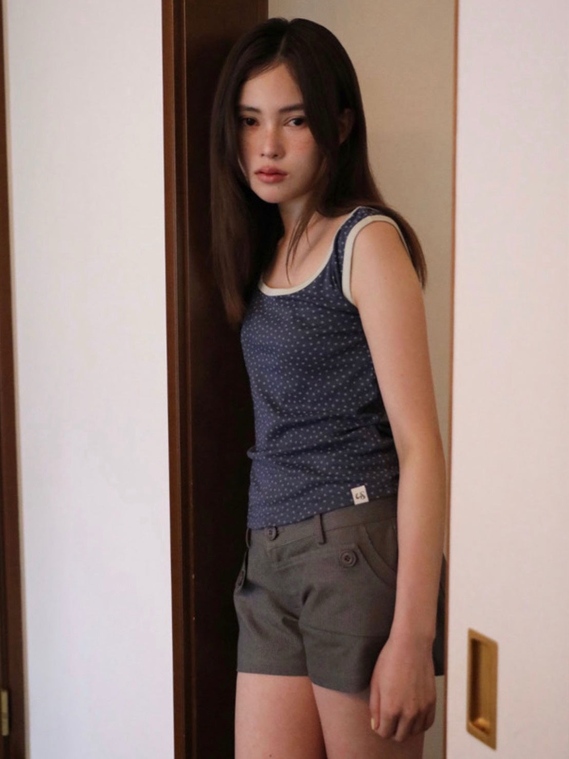 【Uglyshadow】STITCH POINT SHORTS