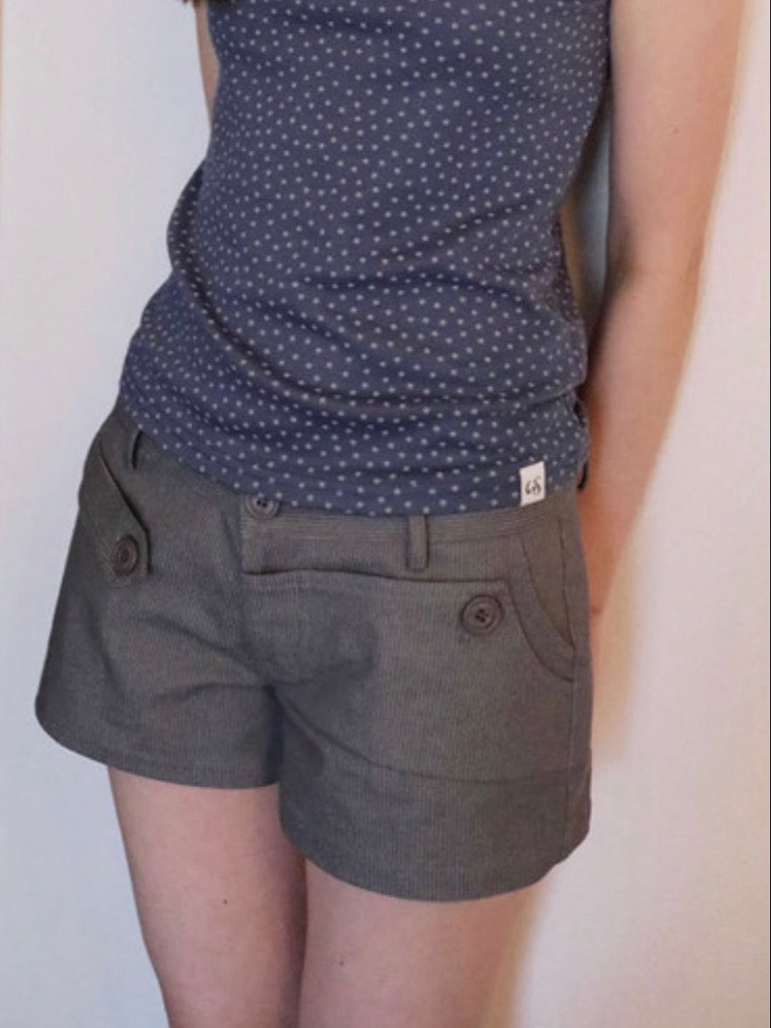 【Uglyshadow】STITCH POINT SHORTS