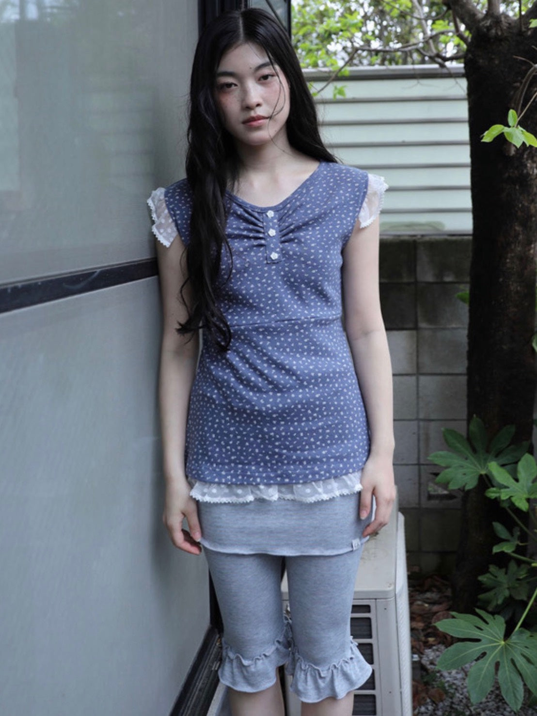 【Uglyshadow】FRILL CAPRI SKIRT PANTS
