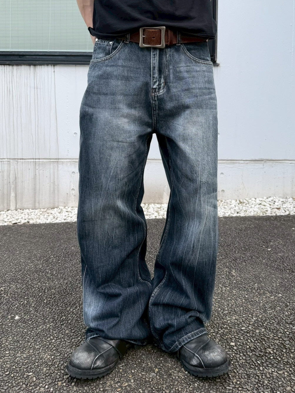 受注制【Chikashitsu +】washed slim denim pants