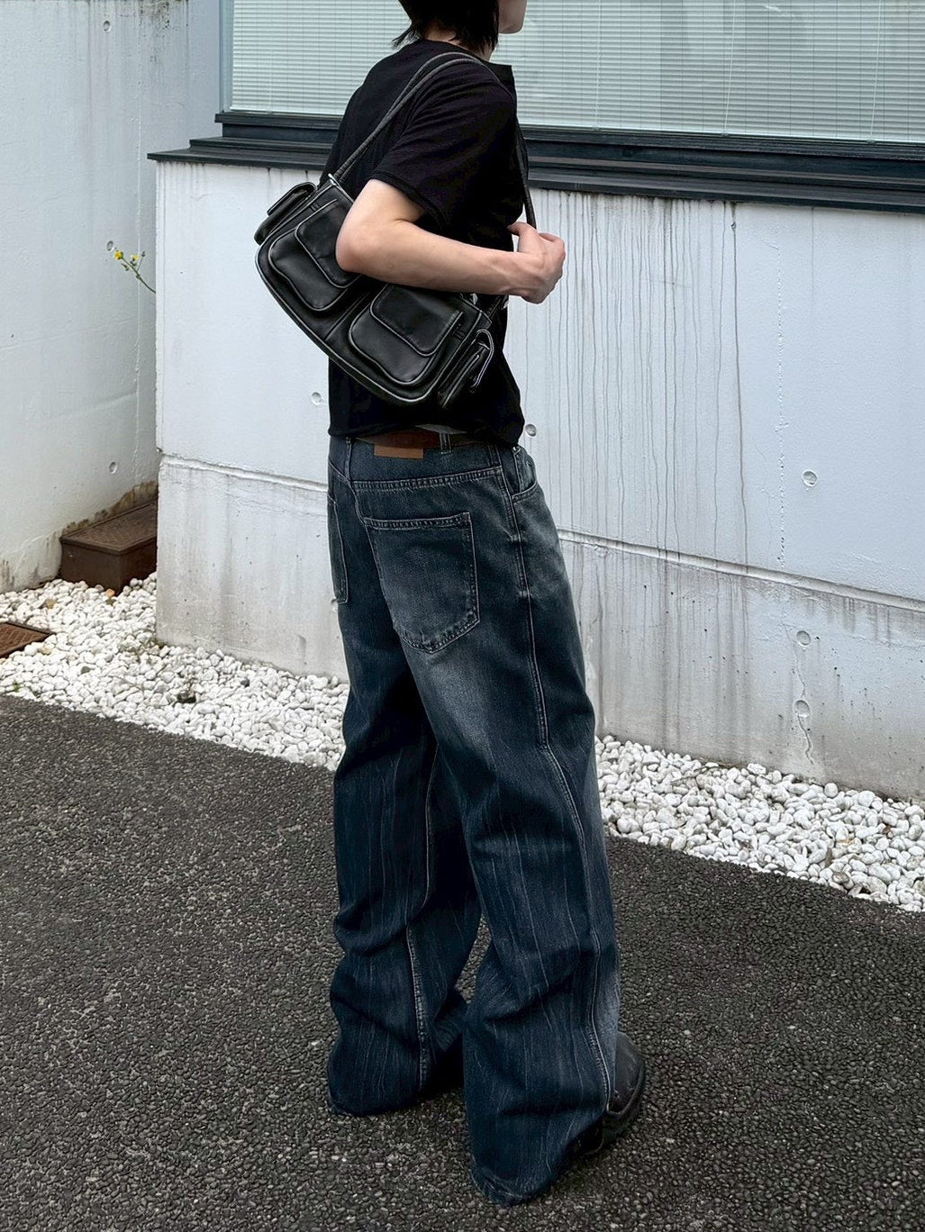 受注制【Chikashitsu +】washed slim denim pants