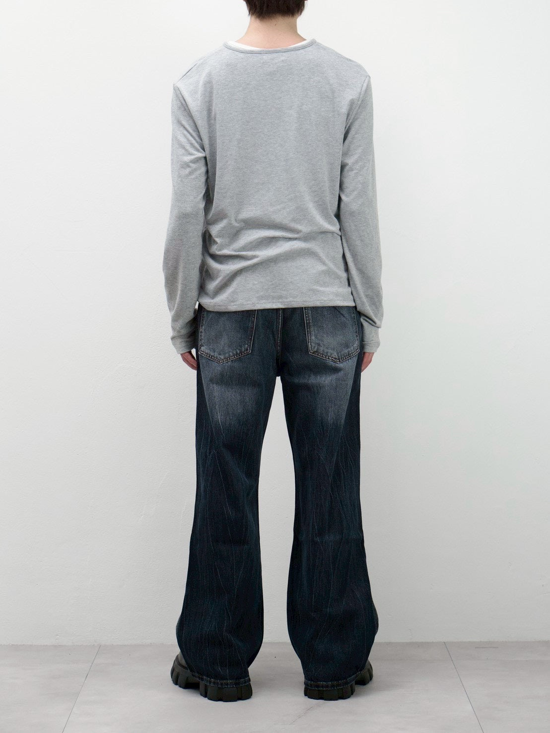受注制【Chikashitsu +】washed slim denim pants