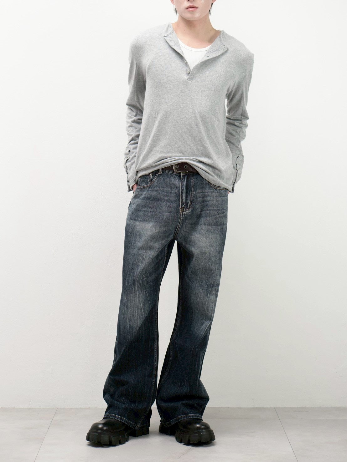 受注制【Chikashitsu +】washed slim denim pants
