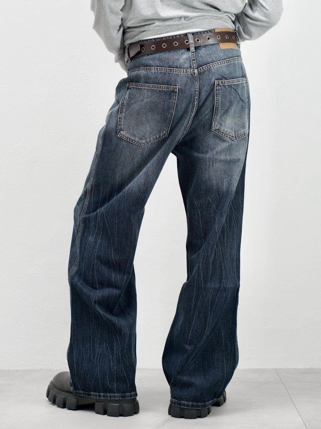 受注制【Chikashitsu +】washed slim denim pants