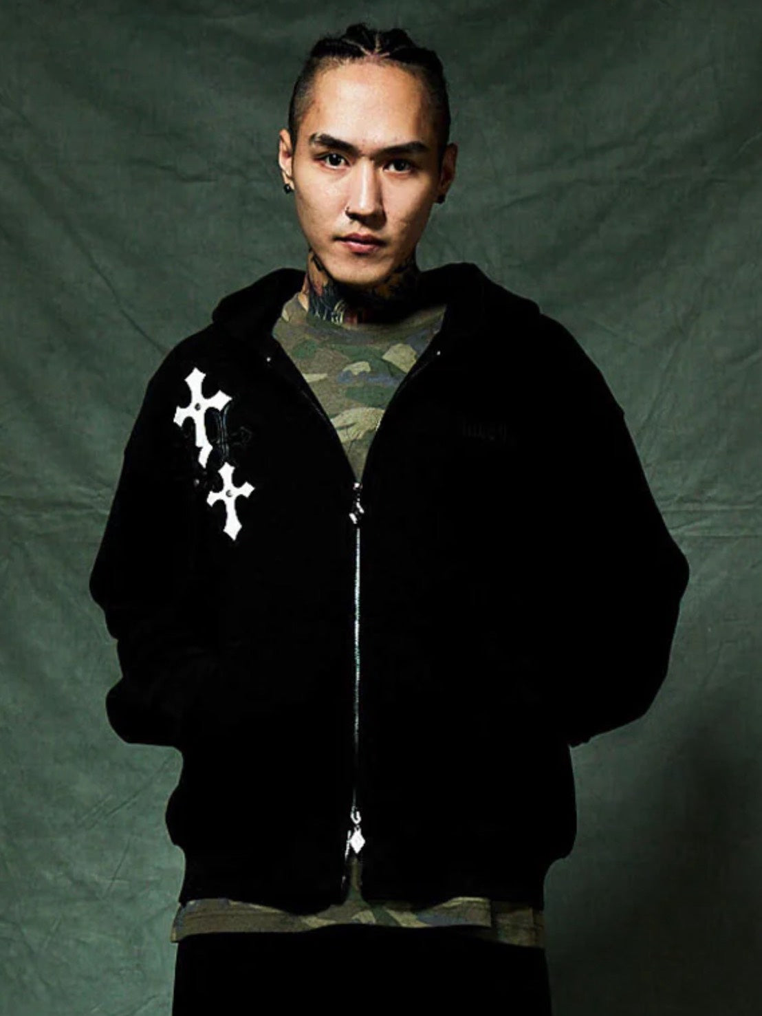 【SUPPLIER】Multiple Cross Leather Patch Thermal Zip Hoodie