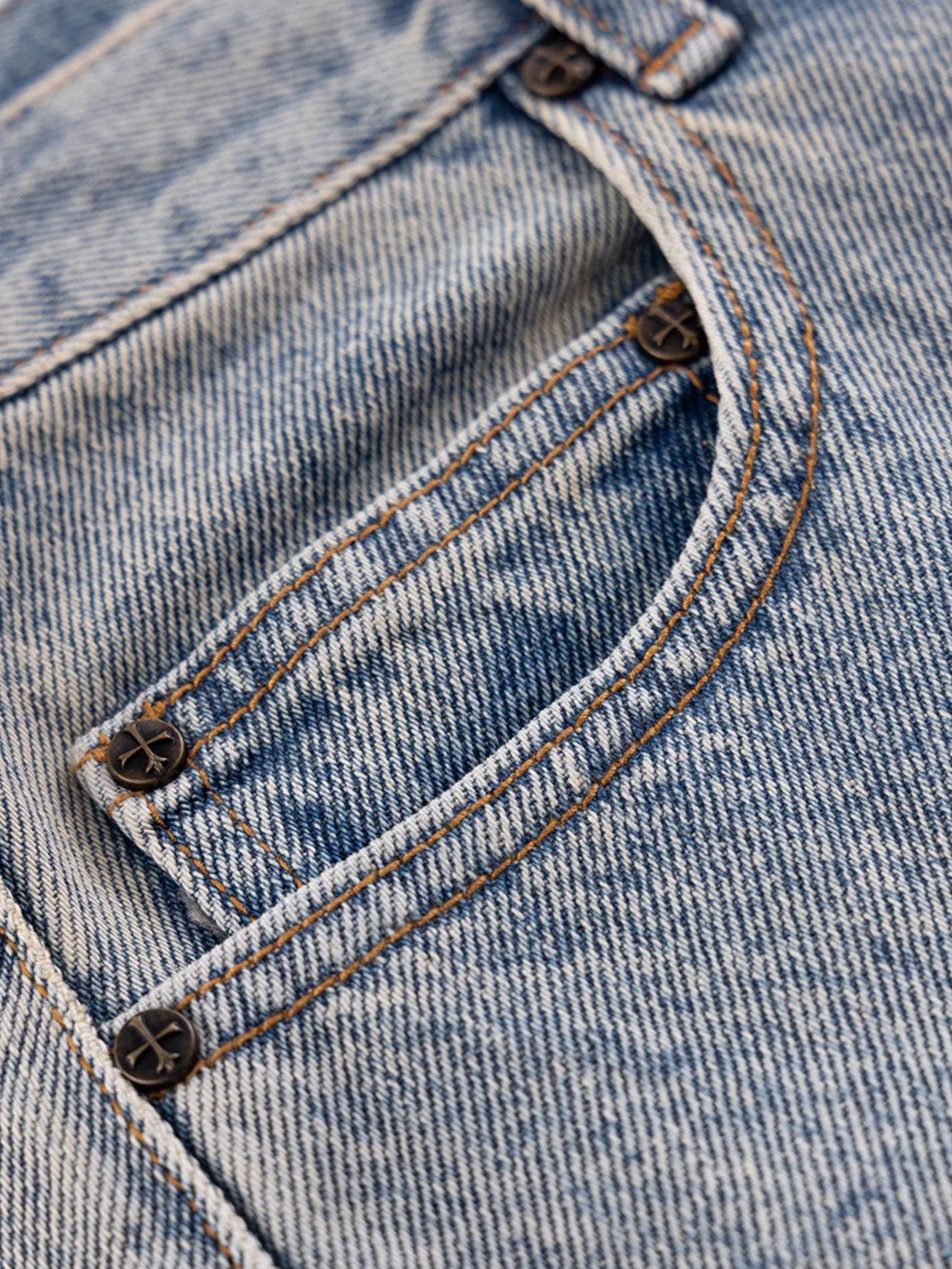 【SUPPLIER】Royal Cross Rhinestone Baggy Denim Shorts