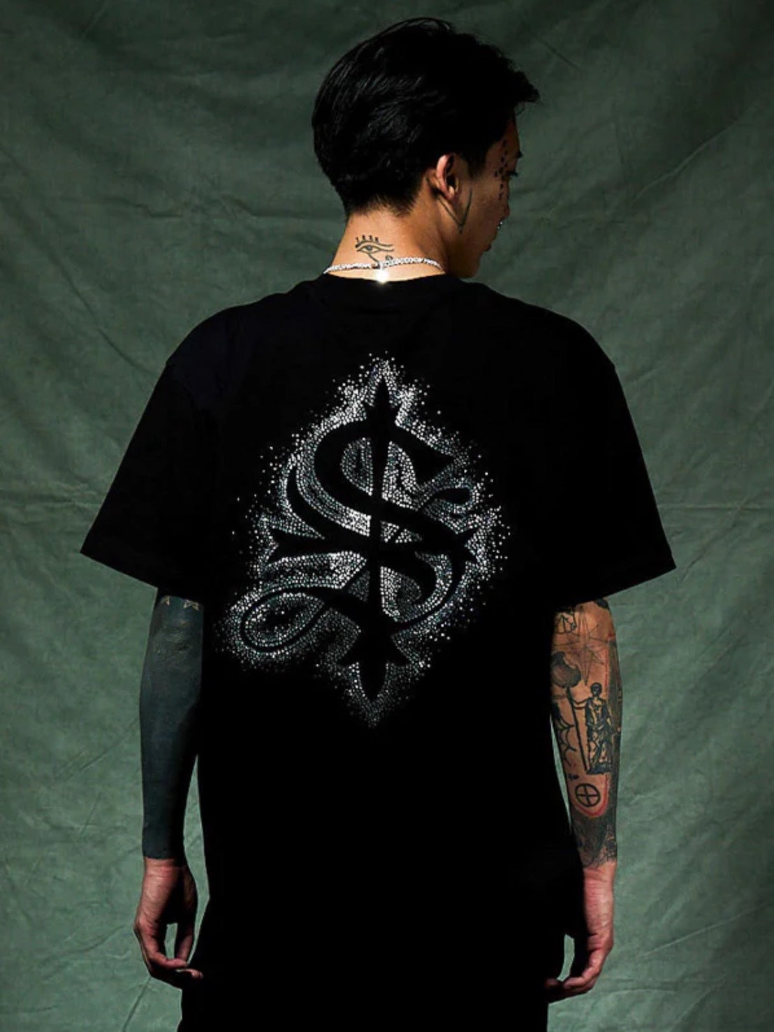 【SUPPLIER】Spray Cross Rhinestone Tee