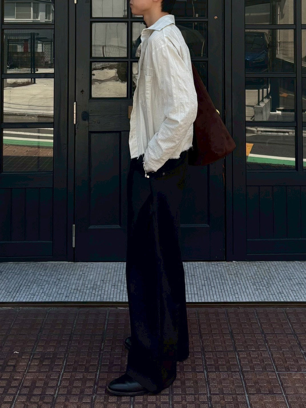 受注制【Chikashitsu +】curve tuck rivet wide slacks