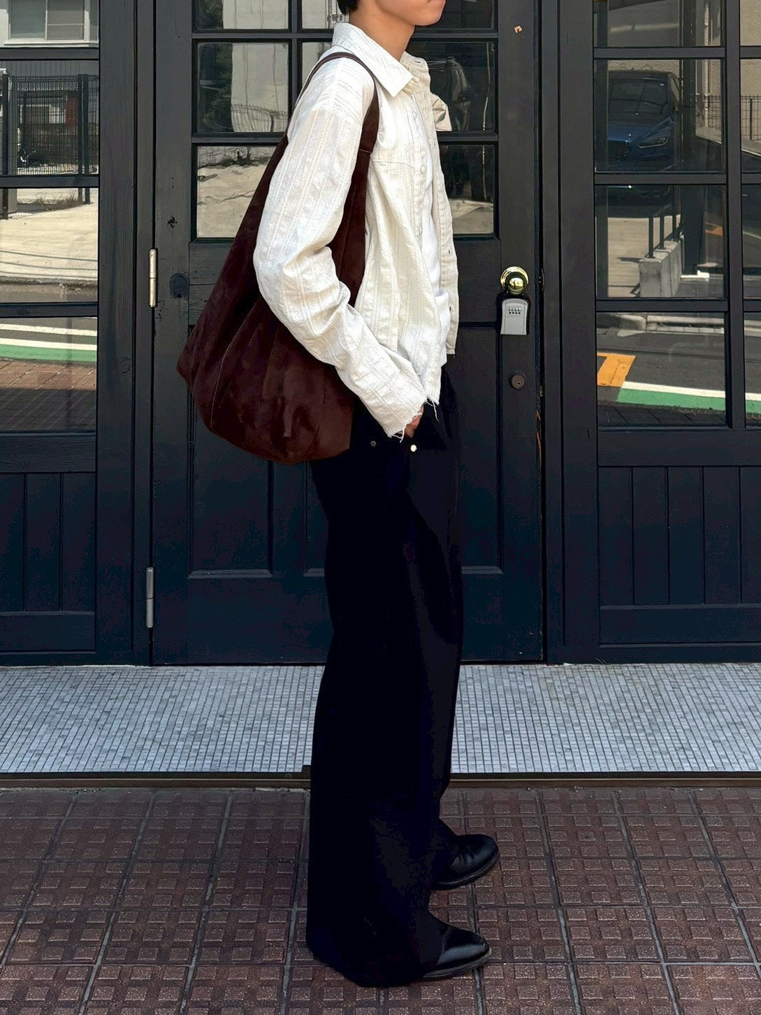 受注制【Chikashitsu +】curve tuck rivet wide slacks