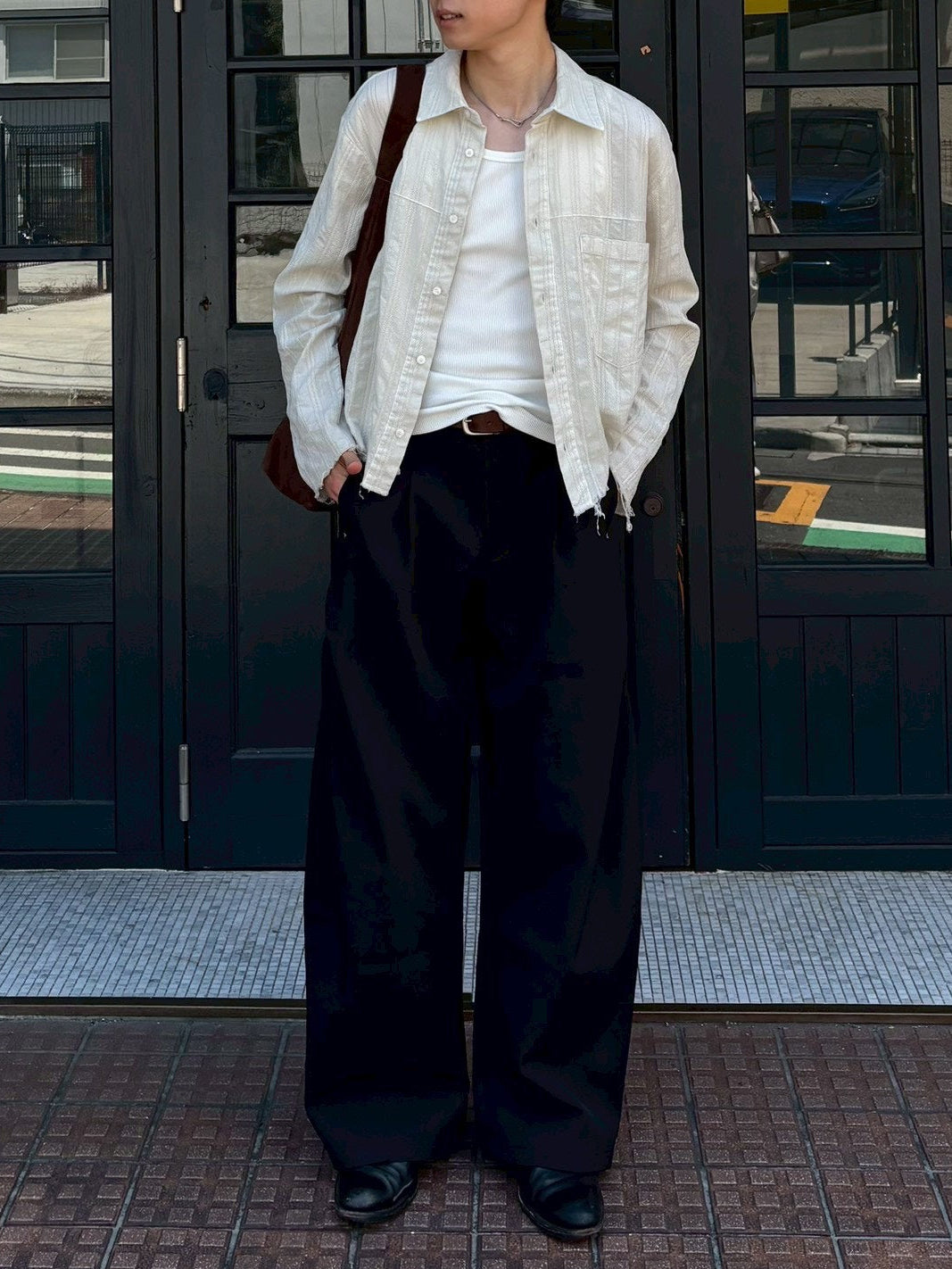 受注制【Chikashitsu +】curve tuck rivet wide slacks
