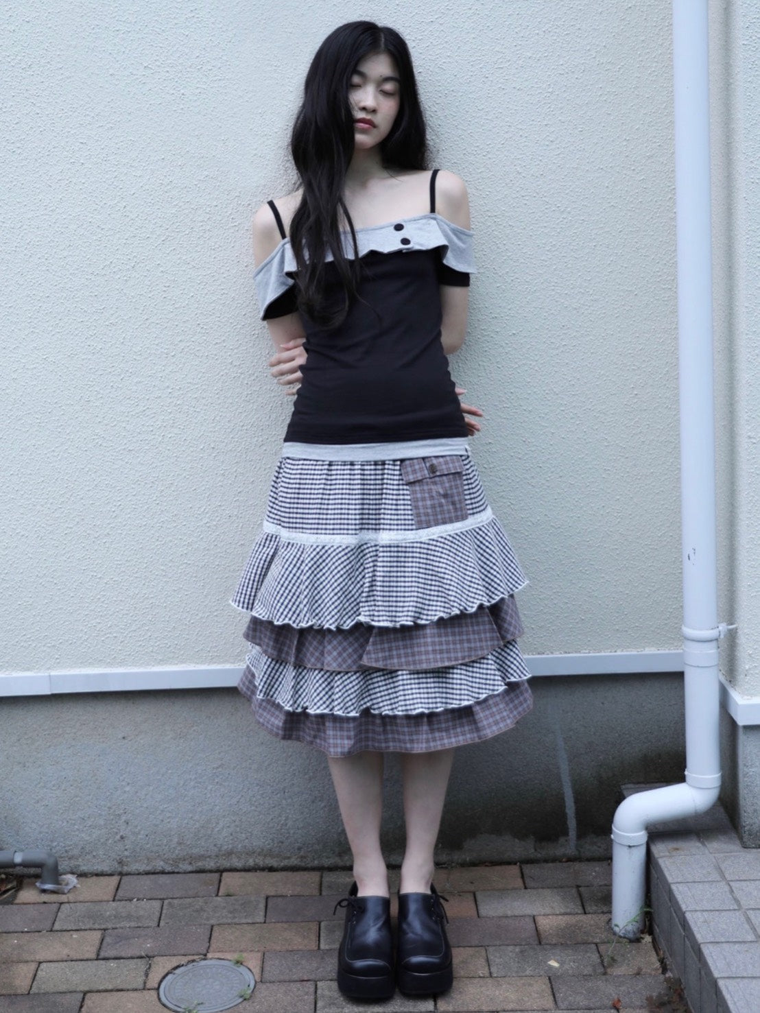 【Uglyshadow】BUTTON CONTRAST OFF-SHOULDER