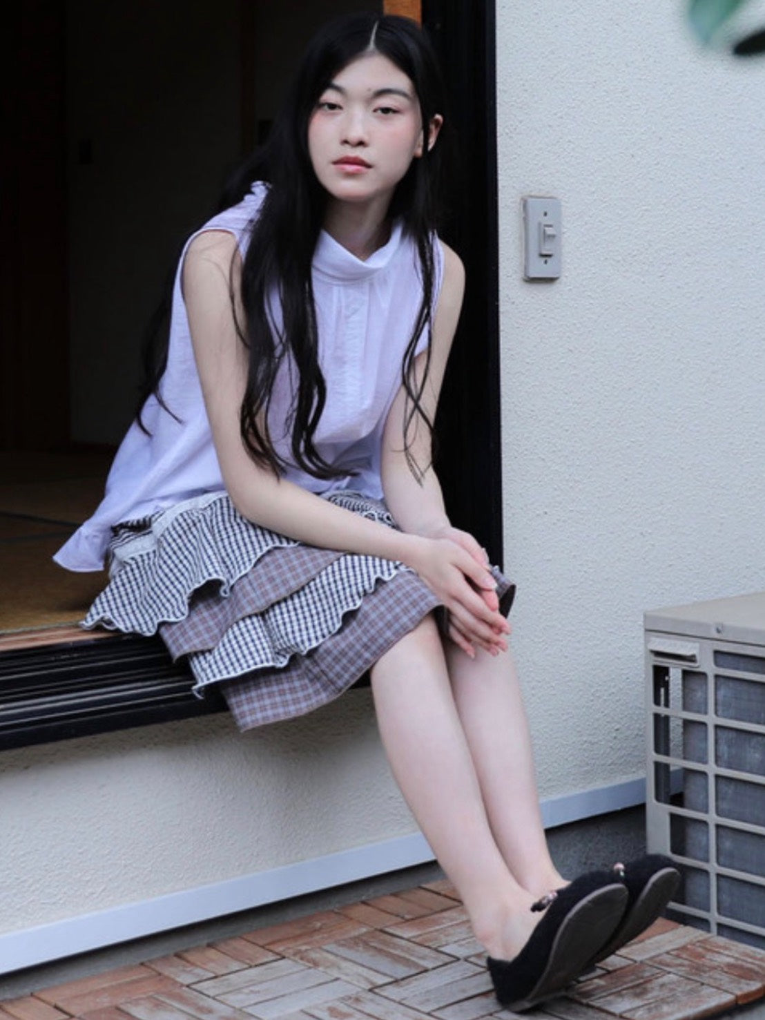【Uglyshadow】HIGH-NECK FRILL SLEEVELESS