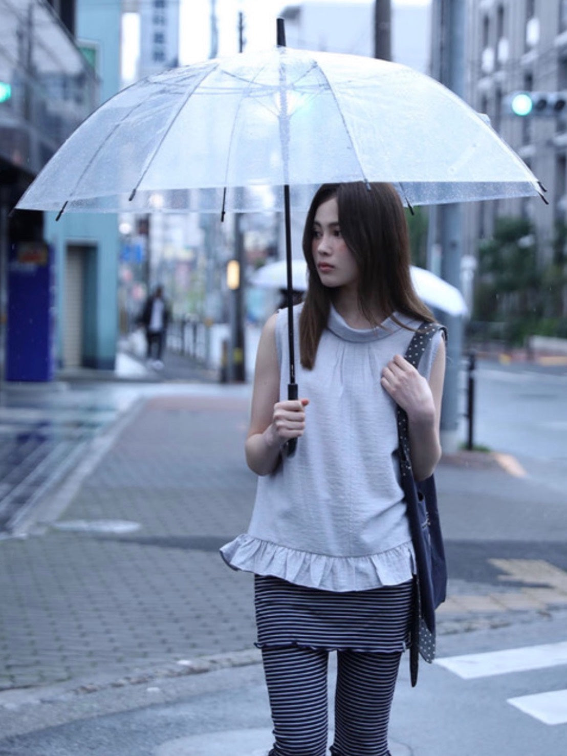 【Uglyshadow】HIGH-NECK FRILL SLEEVELESS