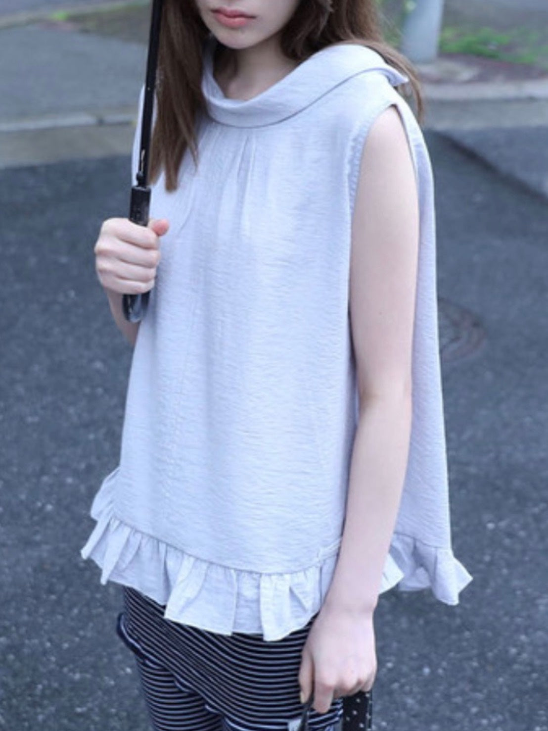 【Uglyshadow】HIGH-NECK FRILL SLEEVELESS