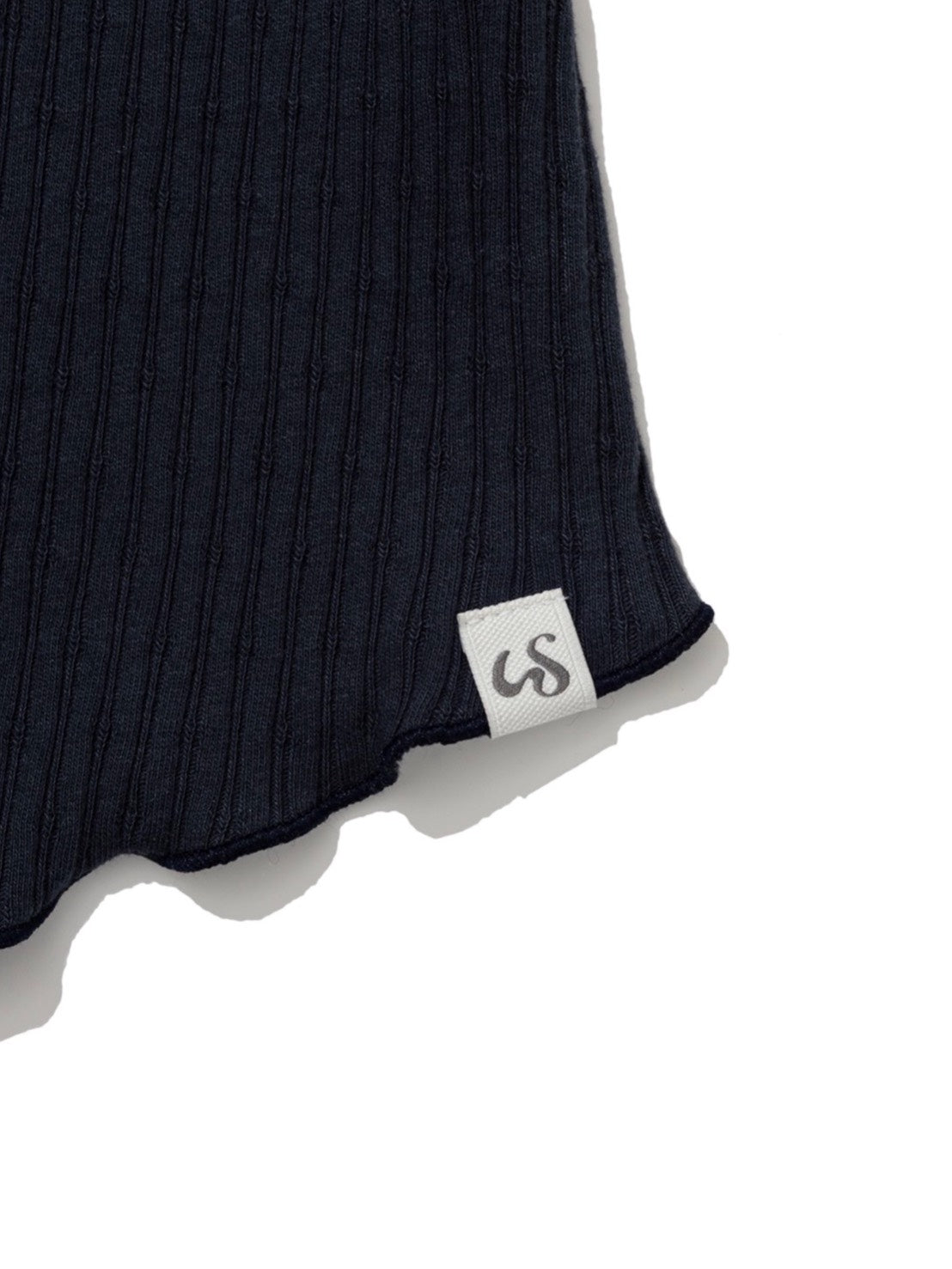 【Uglyshadow】ASYMMETRIC RIB OFF-SHOULDER TEE
