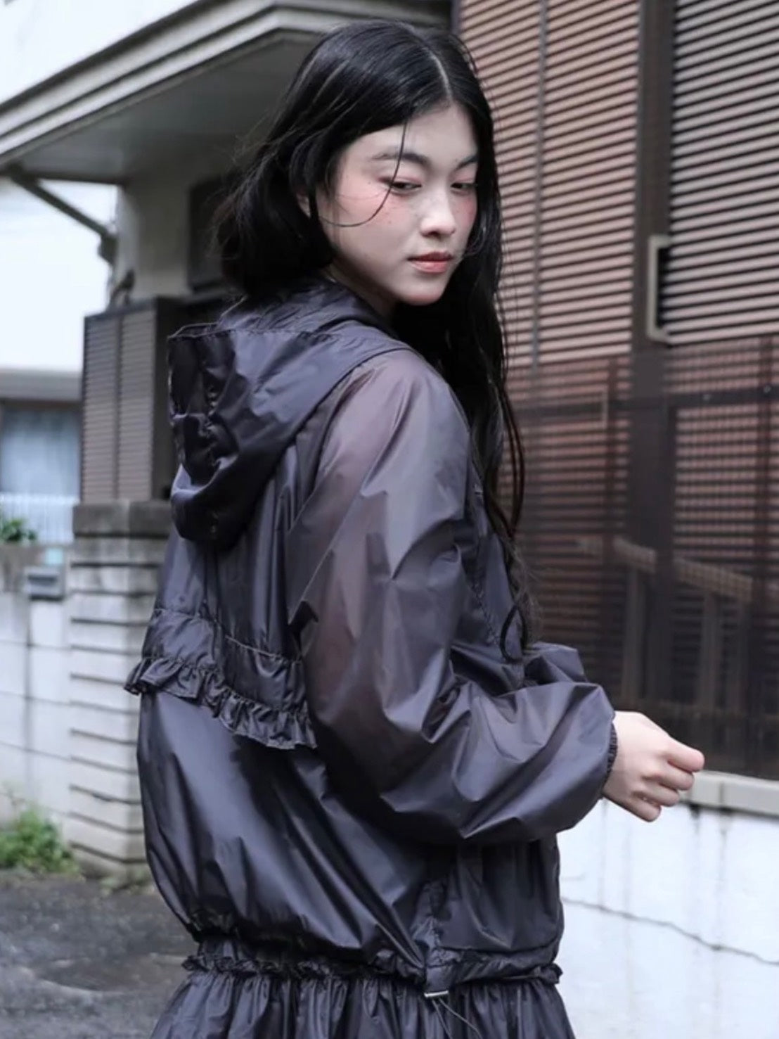 6/15 21:00発売【Uglyshadow】SHINING RUFFLE WINDBREAKER JACKET