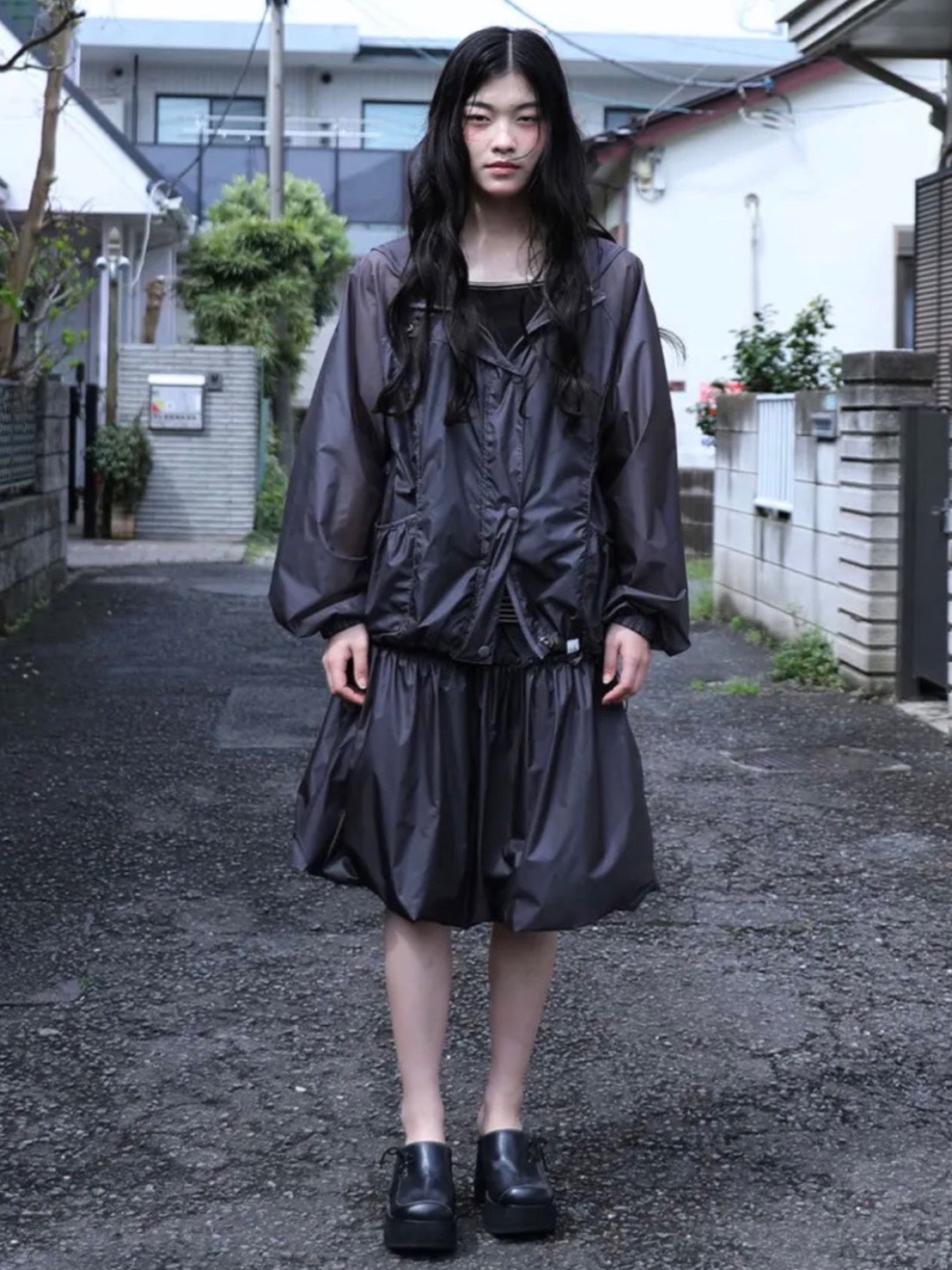 6/15 21:00発売【Uglyshadow】SHINING RUFFLE WINDBREAKER JACKET