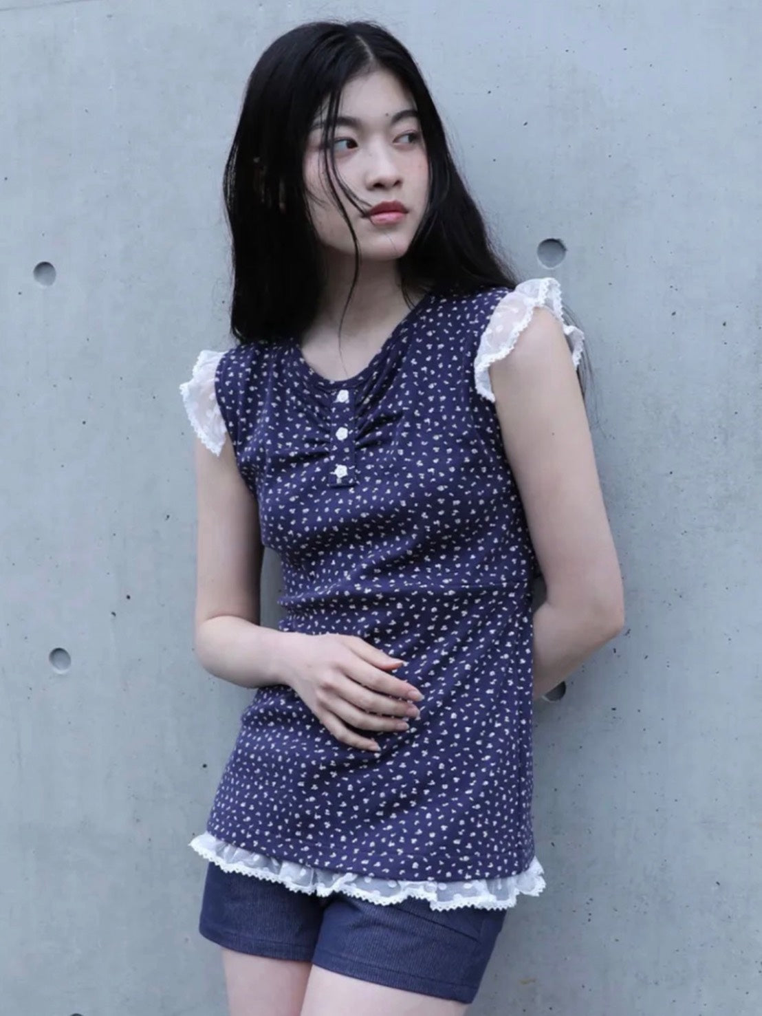 6/15 21:00 発売【Uglyshadow】FLOWER LACE SLEEVELESS 2