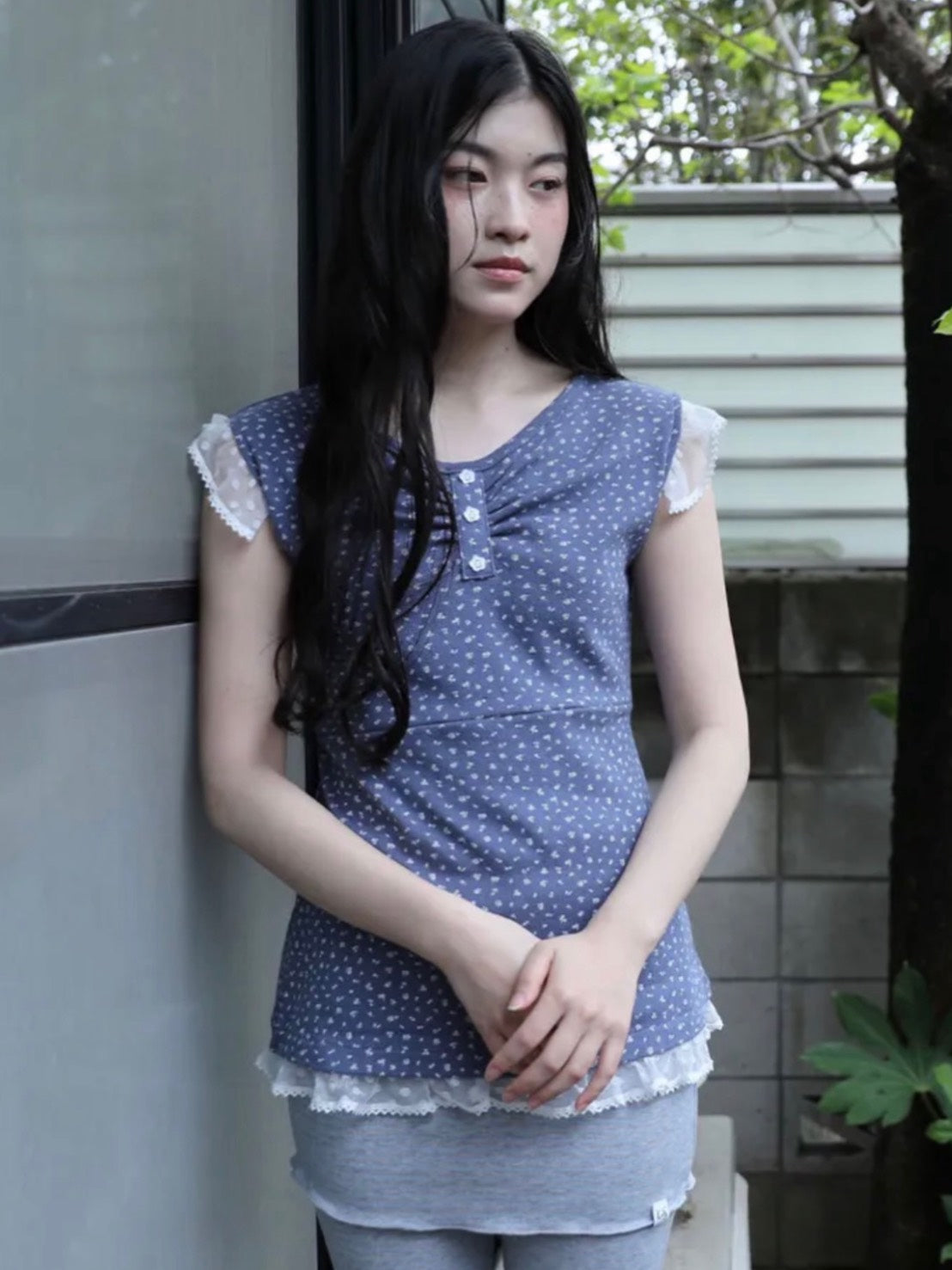 6/15 21:00 発売【Uglyshadow】FLOWER LACE SLEEVELESS 2