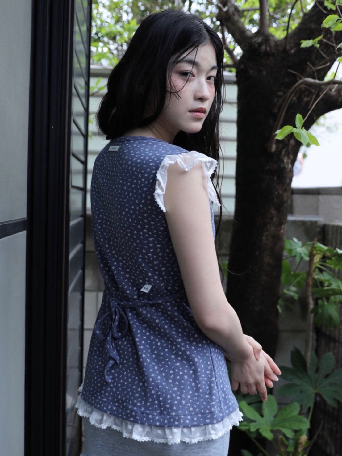 6/15 21:00 発売【Uglyshadow】FLOWER LACE SLEEVELESS 2