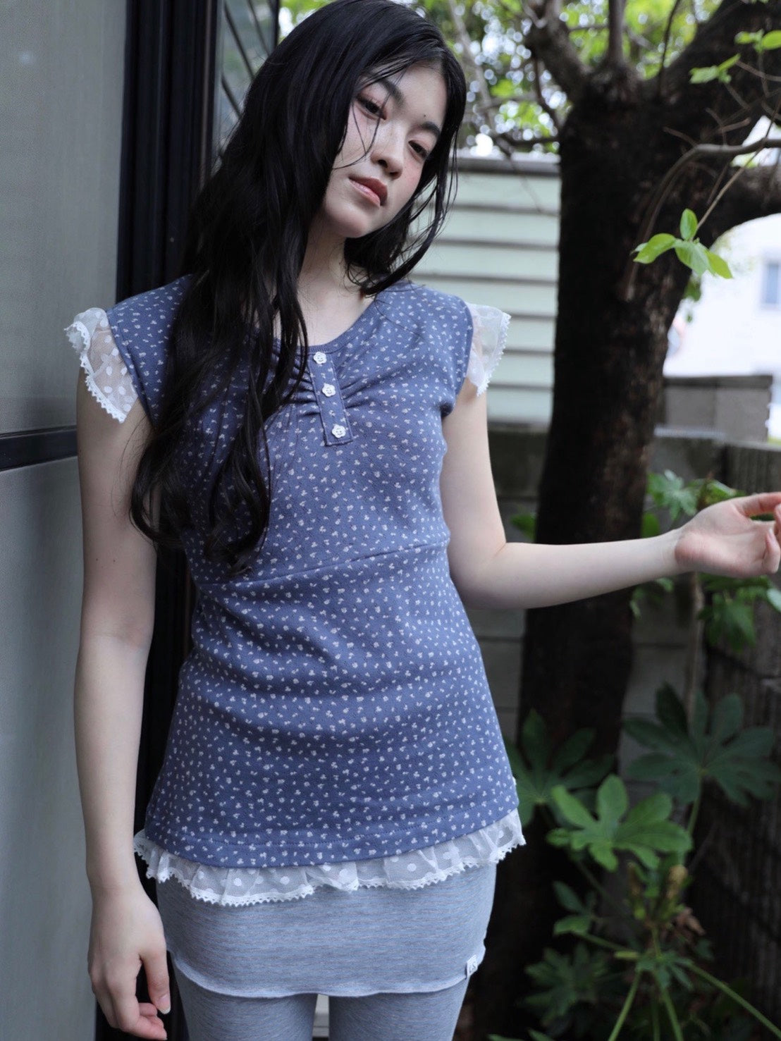 6/15 21:00 発売【Uglyshadow】FLOWER LACE SLEEVELESS 2