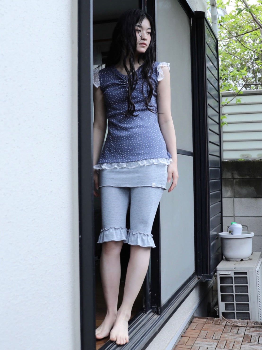 6/15 21:00 発売【Uglyshadow】FLOWER LACE SLEEVELESS 2