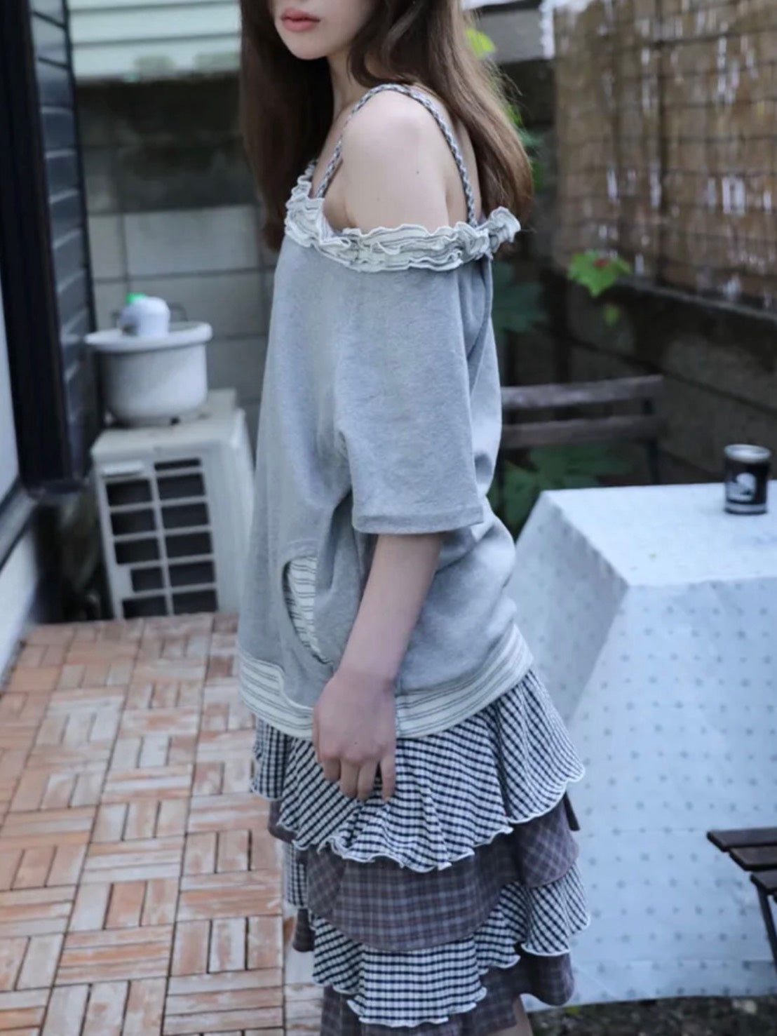 6/15 21:00発売【Uglyshadow】STRIPE FRILL OFF-SHOULDER