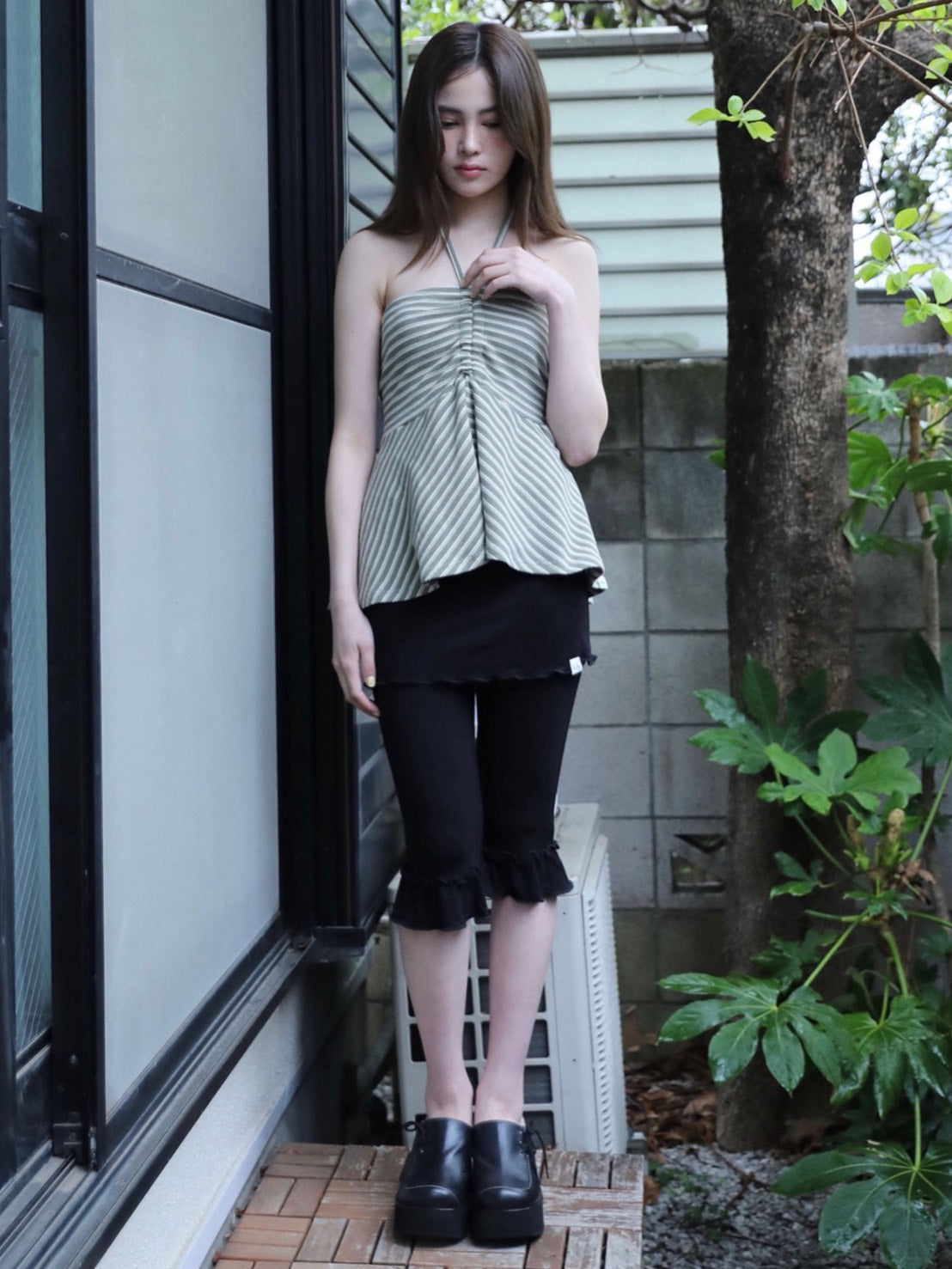 6/15 21:00発売【Uglyshadow】STRIPE SHIRRING FLARE TOP