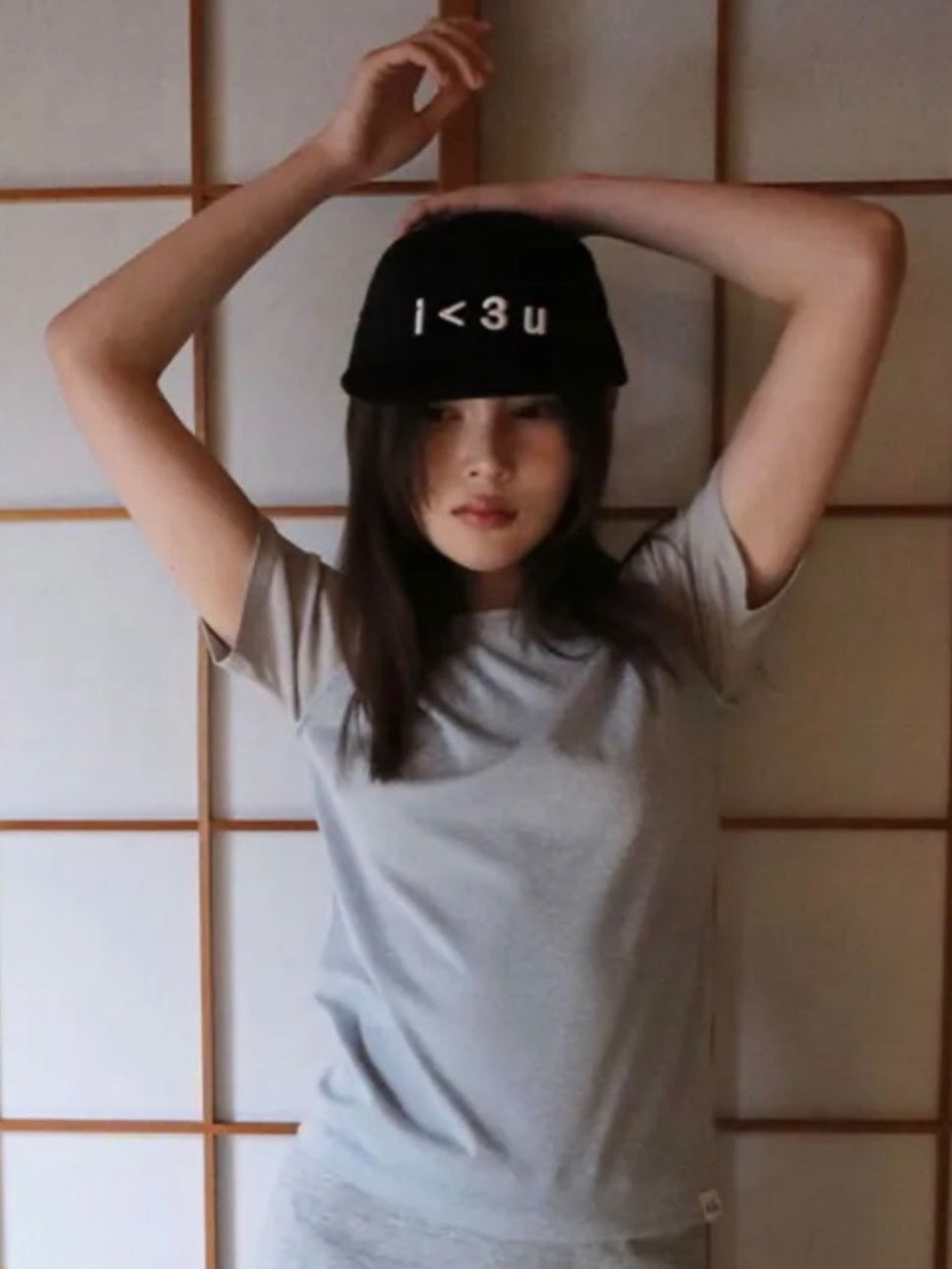 6/15 21:00発売【Uglyshadow】STAR CONTRAST RAGLAN T-SHIRT