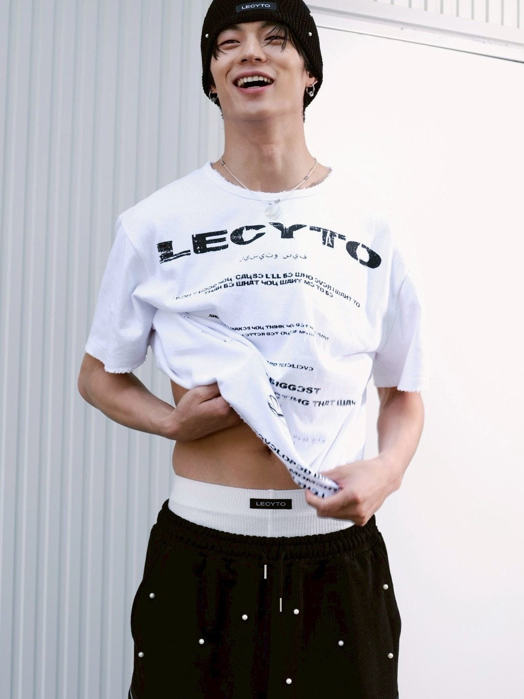 【LECYTO】Destroyed Oversized Logo T-Shirt