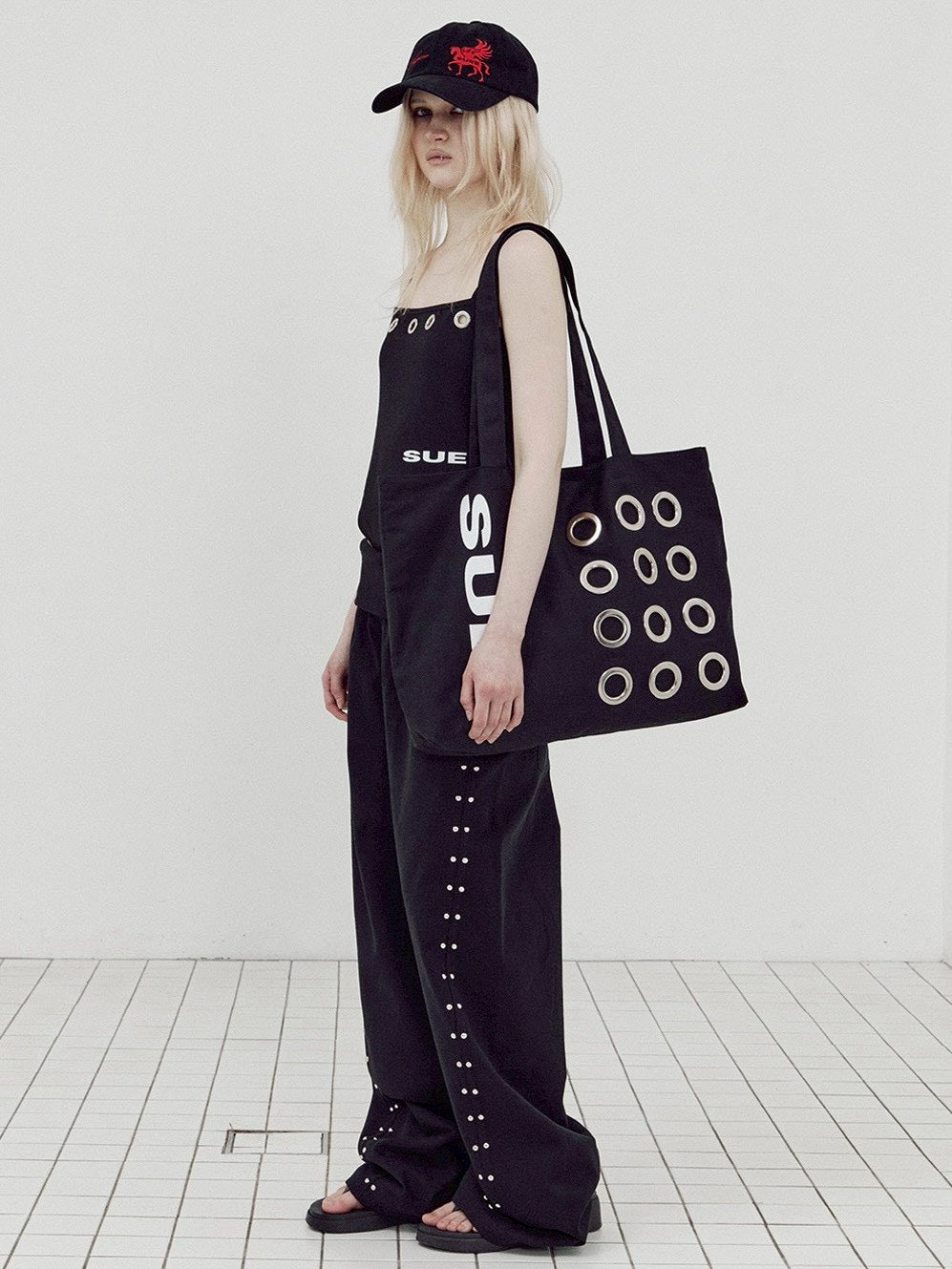 【SETUP-EXE】EYELET LOGO BODYSUIT