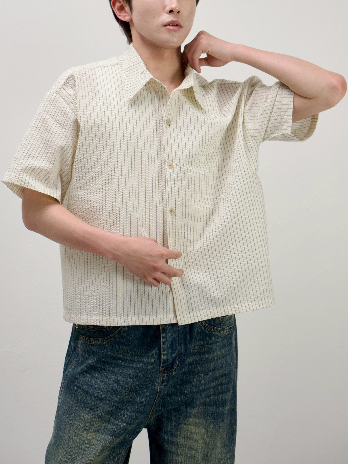 受注制【Chikashitsu +】seersucker crop shirt (2color)