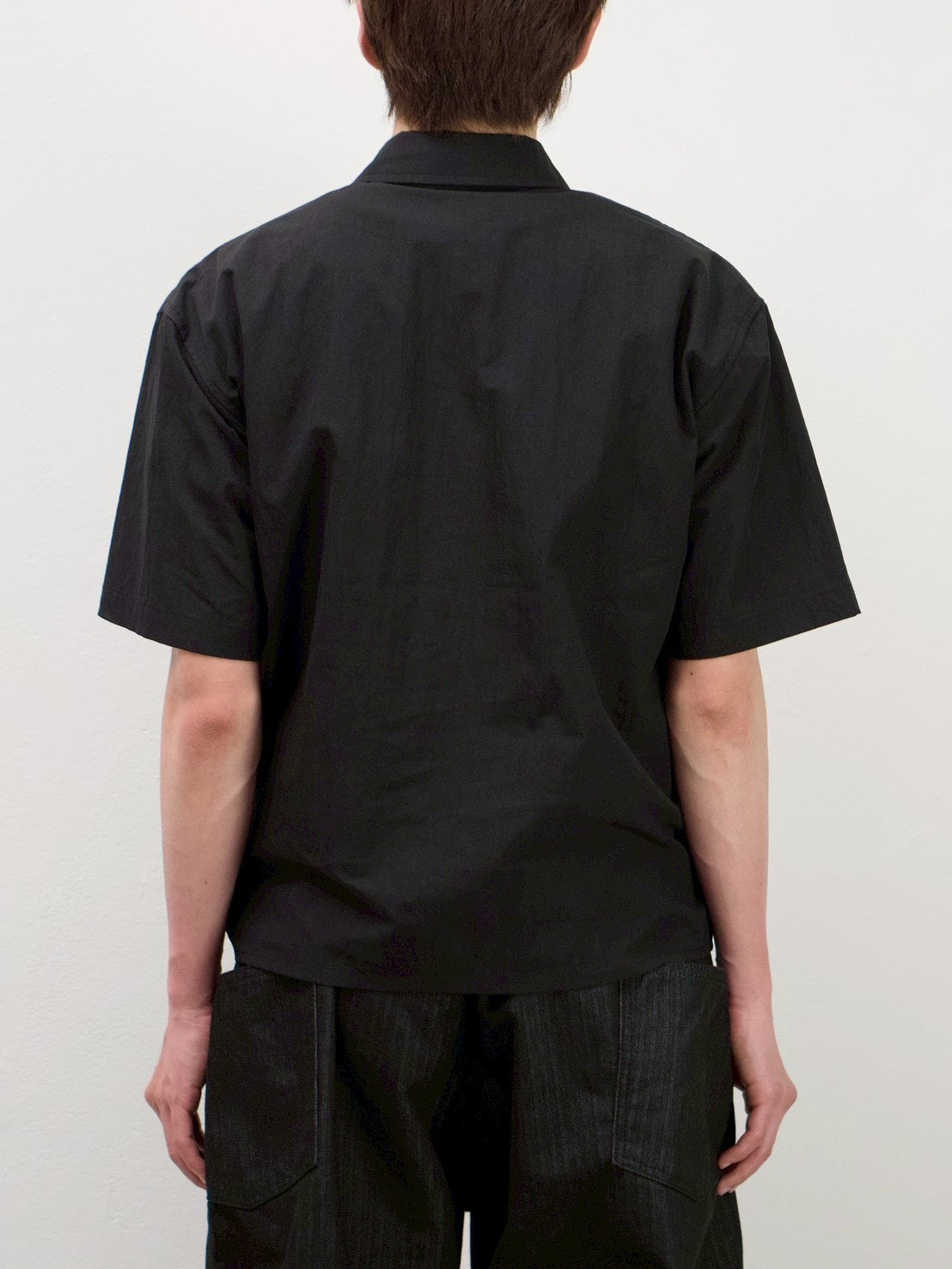 受注制【Chikashitsu +】cropped rivet shirt (3color)