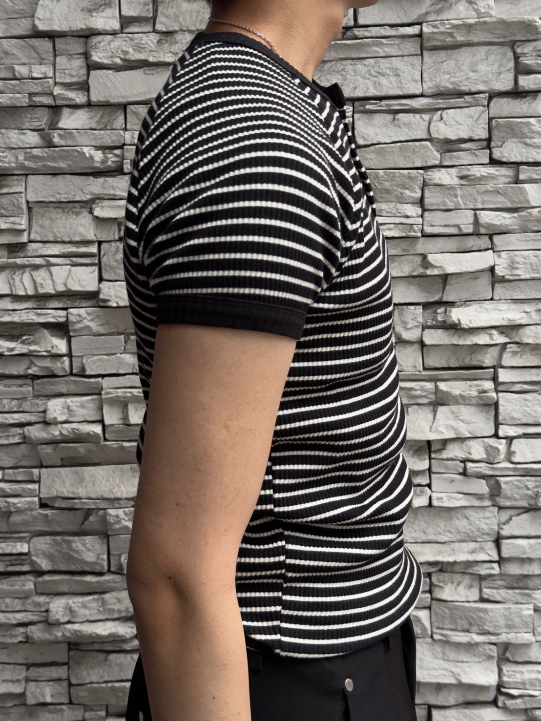 HEP FIVE店WEB限定受注制【Chikashitsu +】stripe ringer henley neck tee (2color)