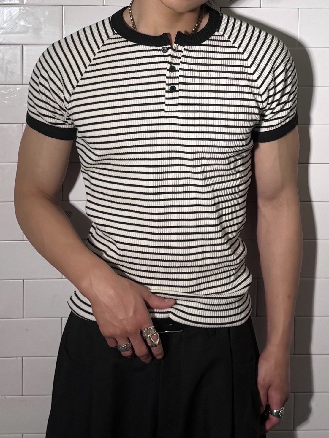 HEP FIVE店WEB限定受注制【Chikashitsu +】stripe ringer henley neck tee (2color)