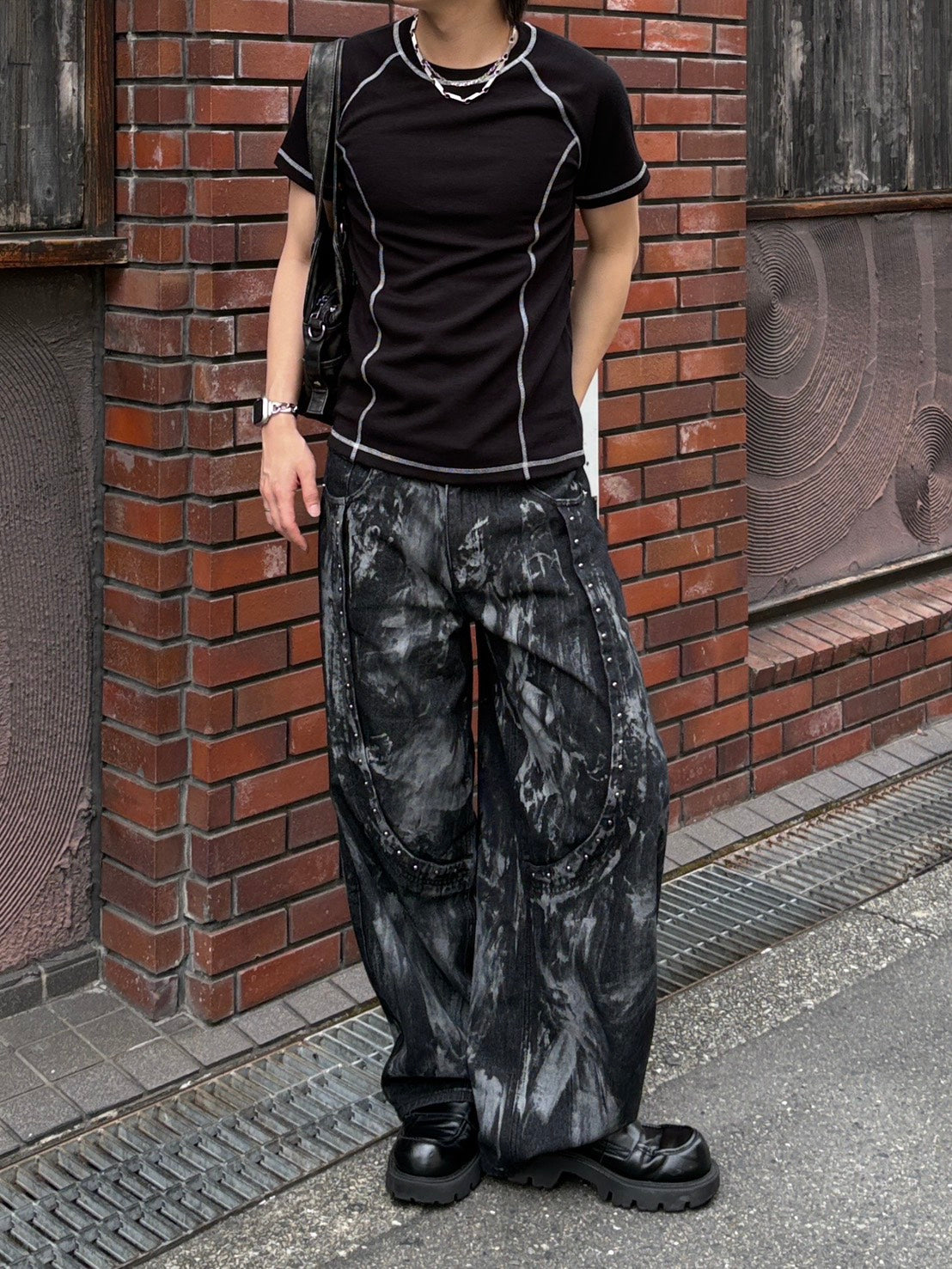 HEP FIVE店WEB限定受注制【Chikashitsu +】contrast stitch slim tee (3color)