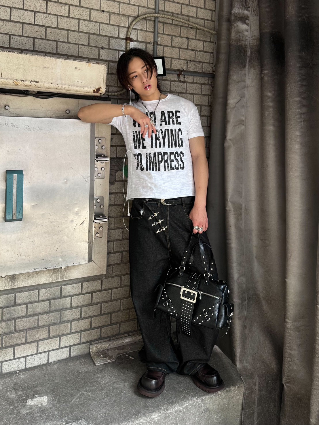 HEP FIVE店WEB限定受注制【Chikashitsu +】studs leather belt bag
