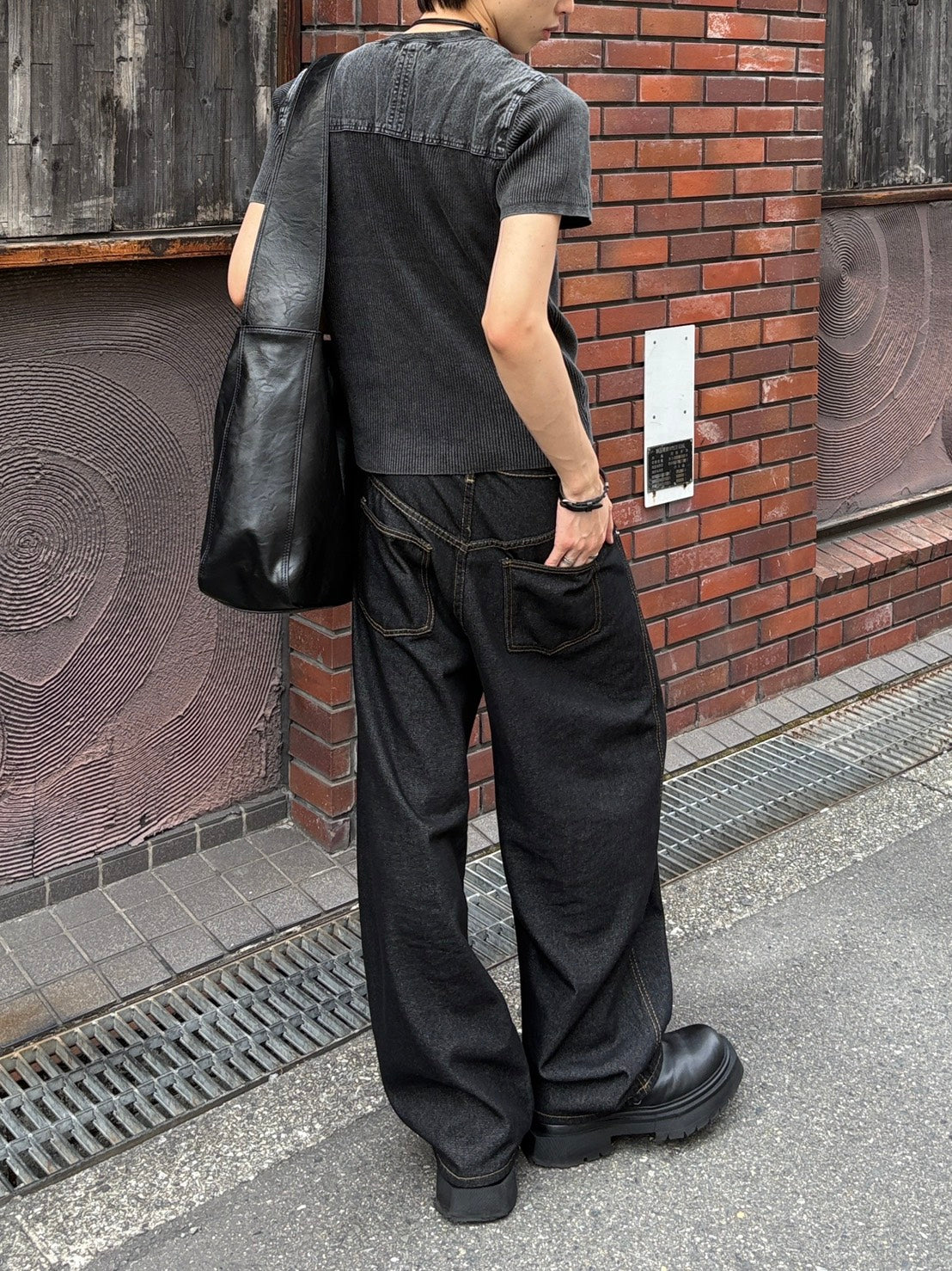 HEP FIVE店WEB限定受注制【Chikashitsu +】pigment wash henley neck knit tee (2color)