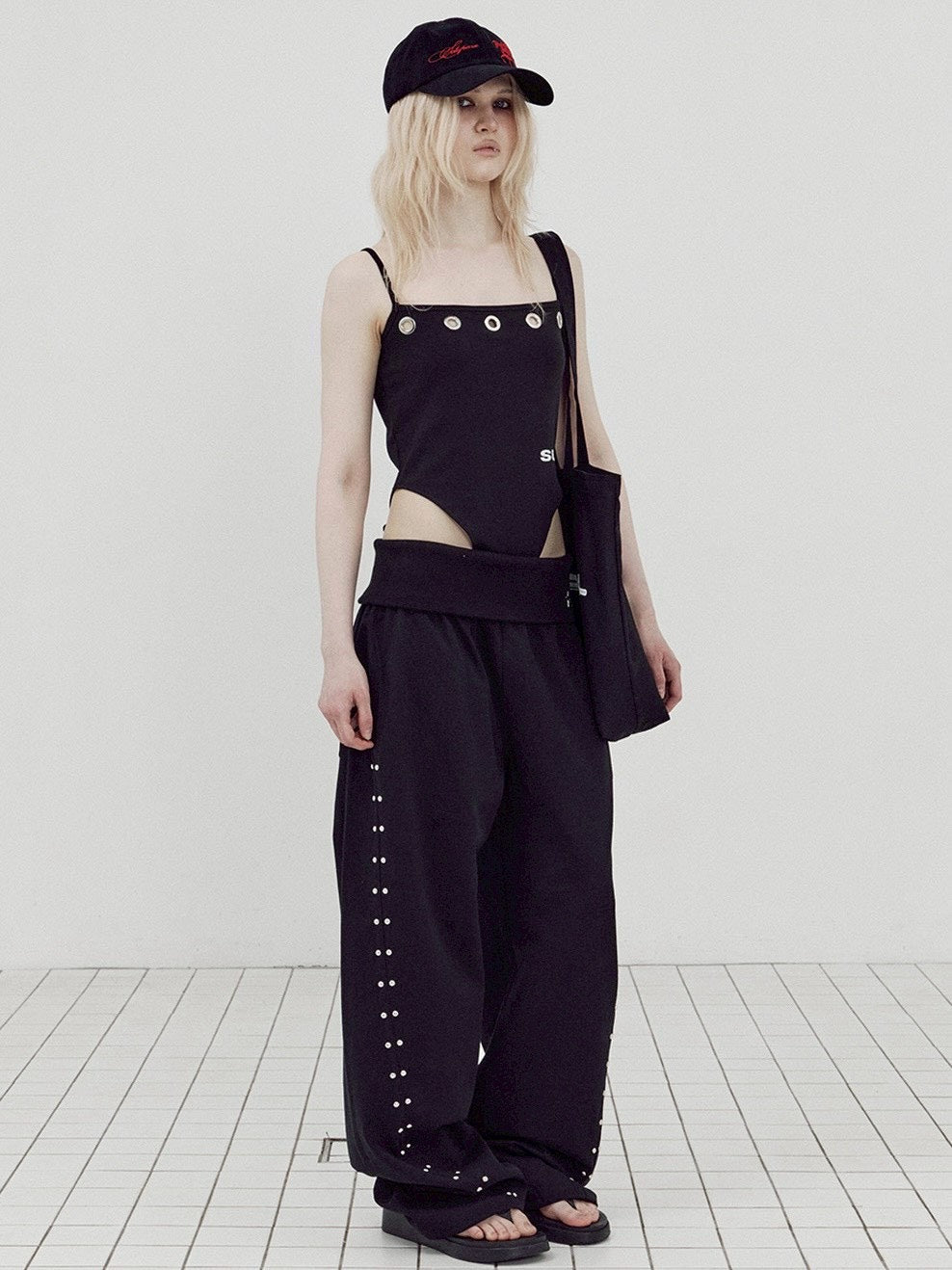 【SETUP-EXE】BULLET HOLE SHOPPER BAG