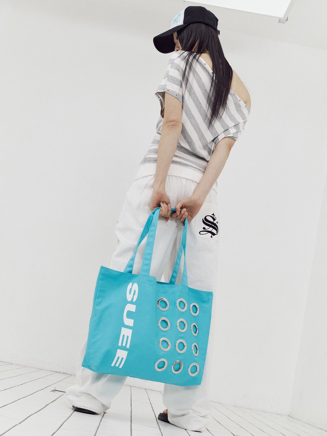 【SETUP-EXE】BULLET HOLE SHOPPER BAG