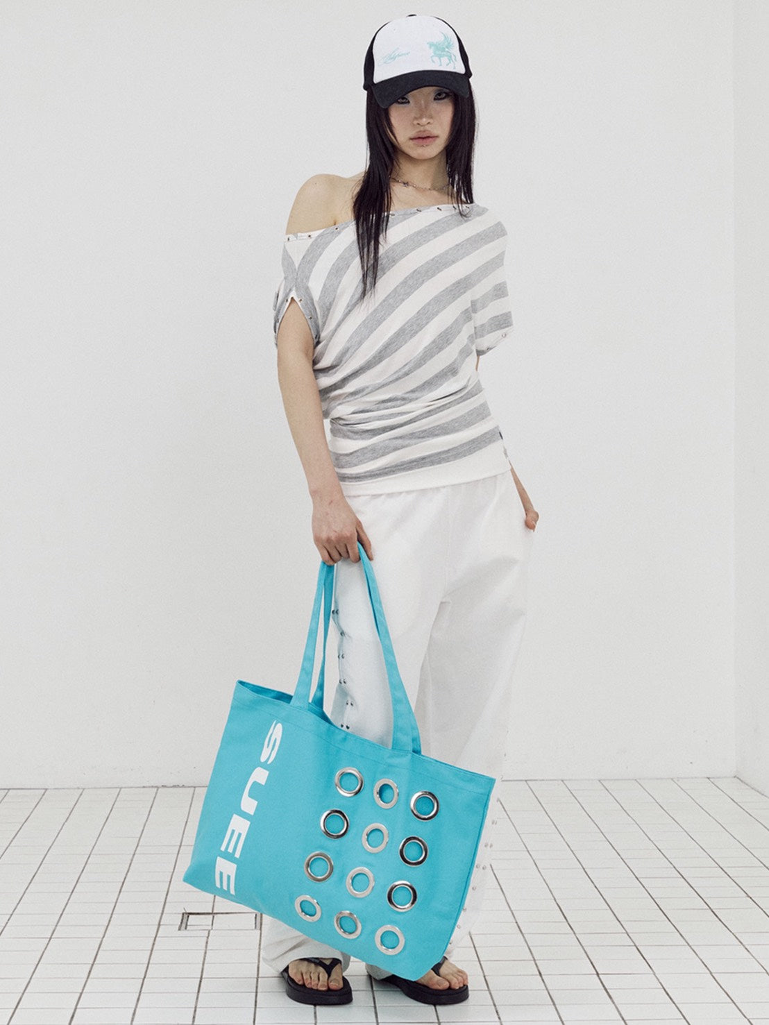 【SETUP-EXE】BULLET HOLE SHOPPER BAG