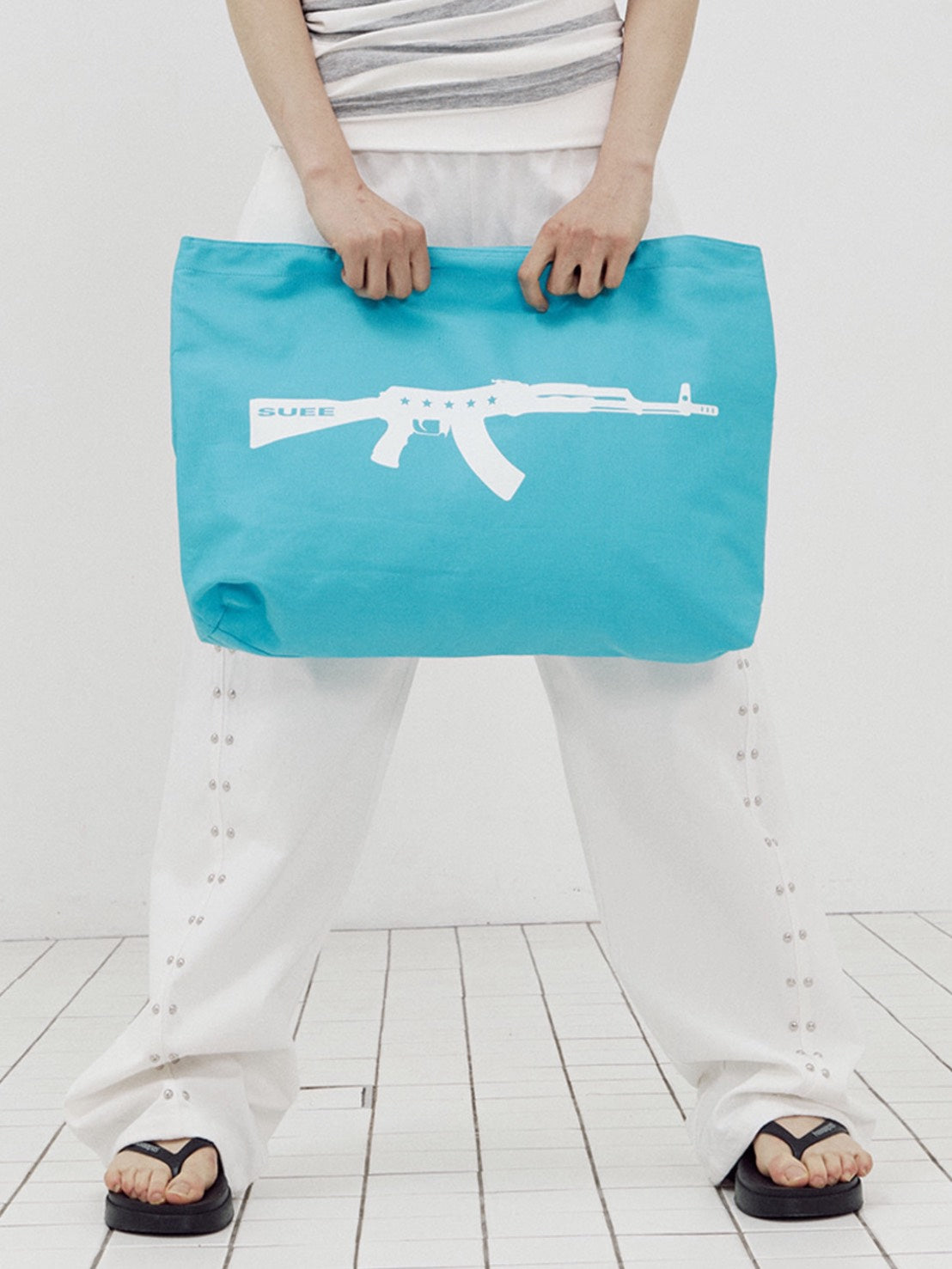 【SETUP-EXE】BULLET HOLE SHOPPER BAG