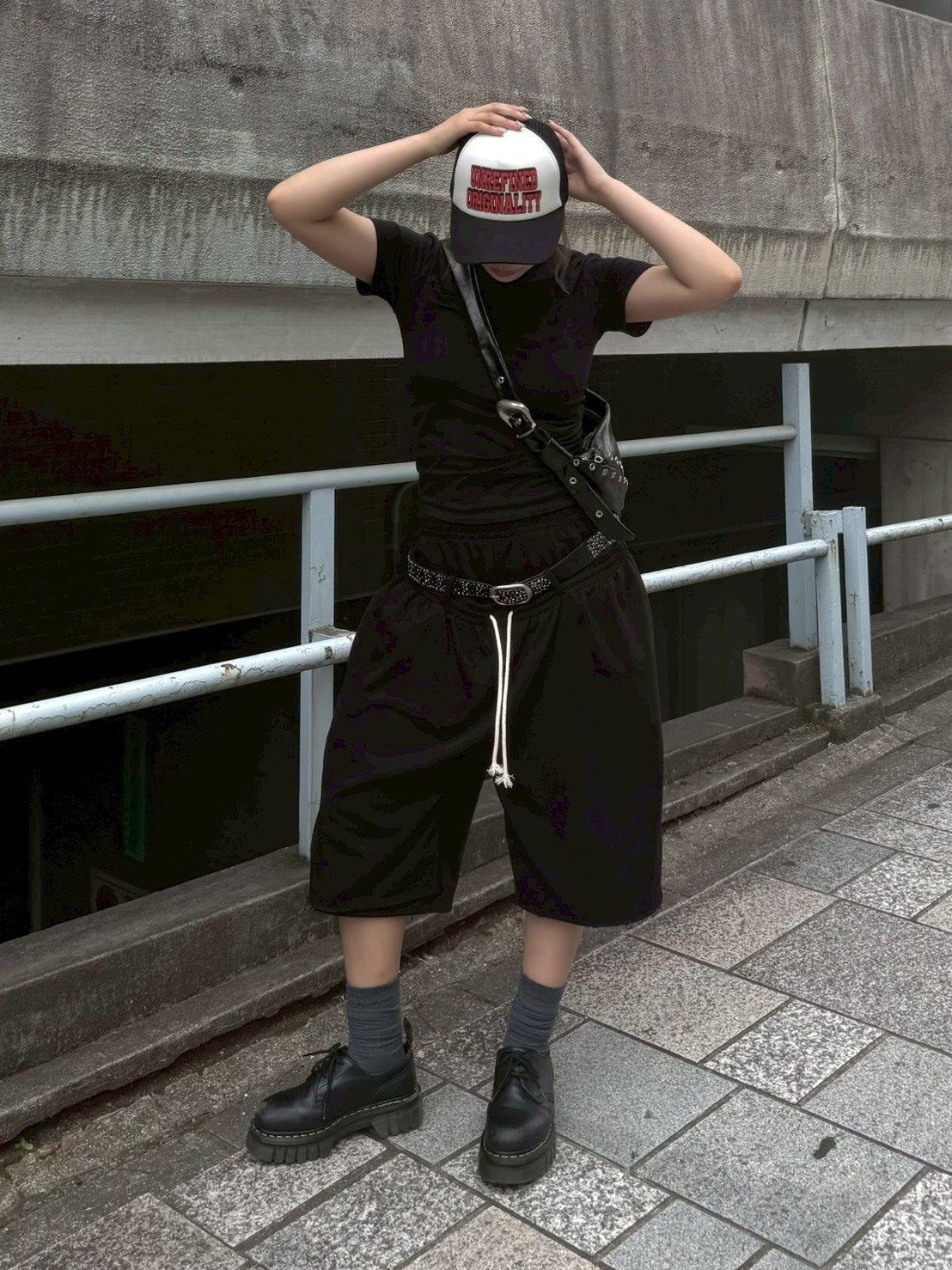 受注制【OaKS】unisex multi studs belt