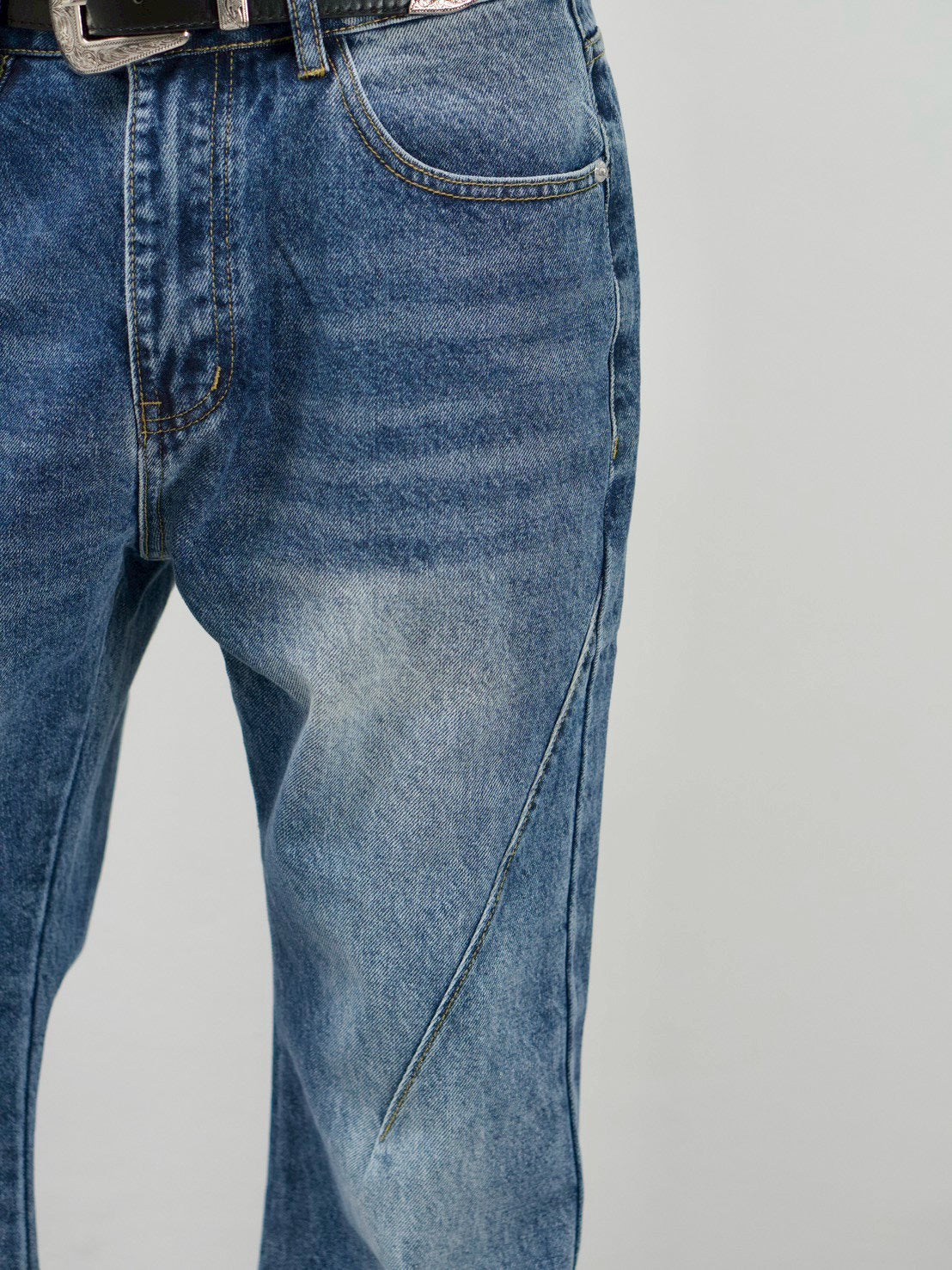 受注制【Chikashitsu +】washed bootscut denim pants(black)