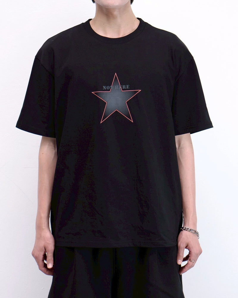 受注制【Chikashitsu +】clean star graphic t-shirt (3color)